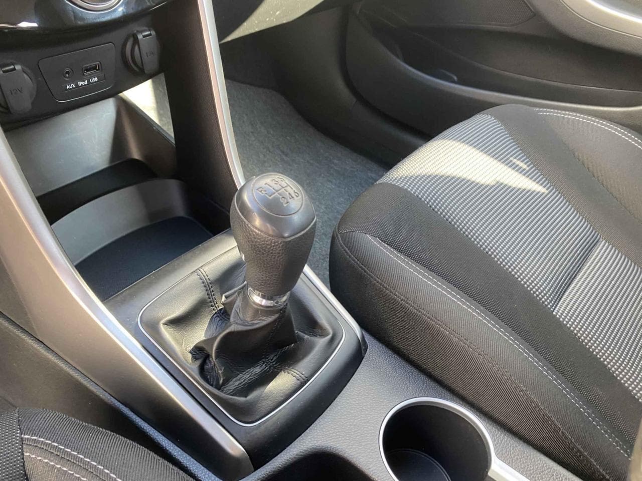 2013 Hyundai i30 - 29