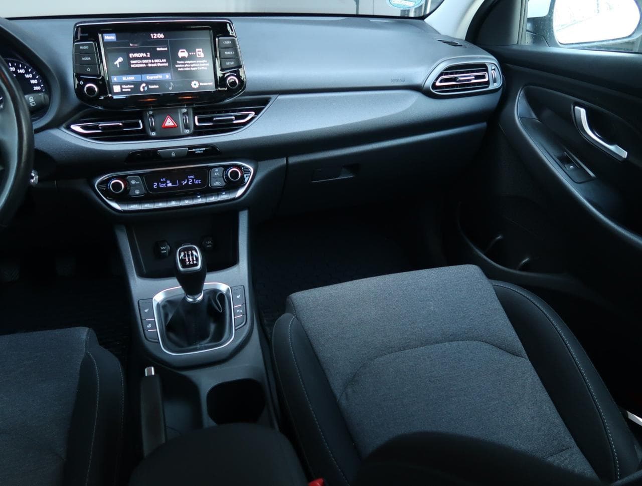 2022 Hyundai i30 - 20