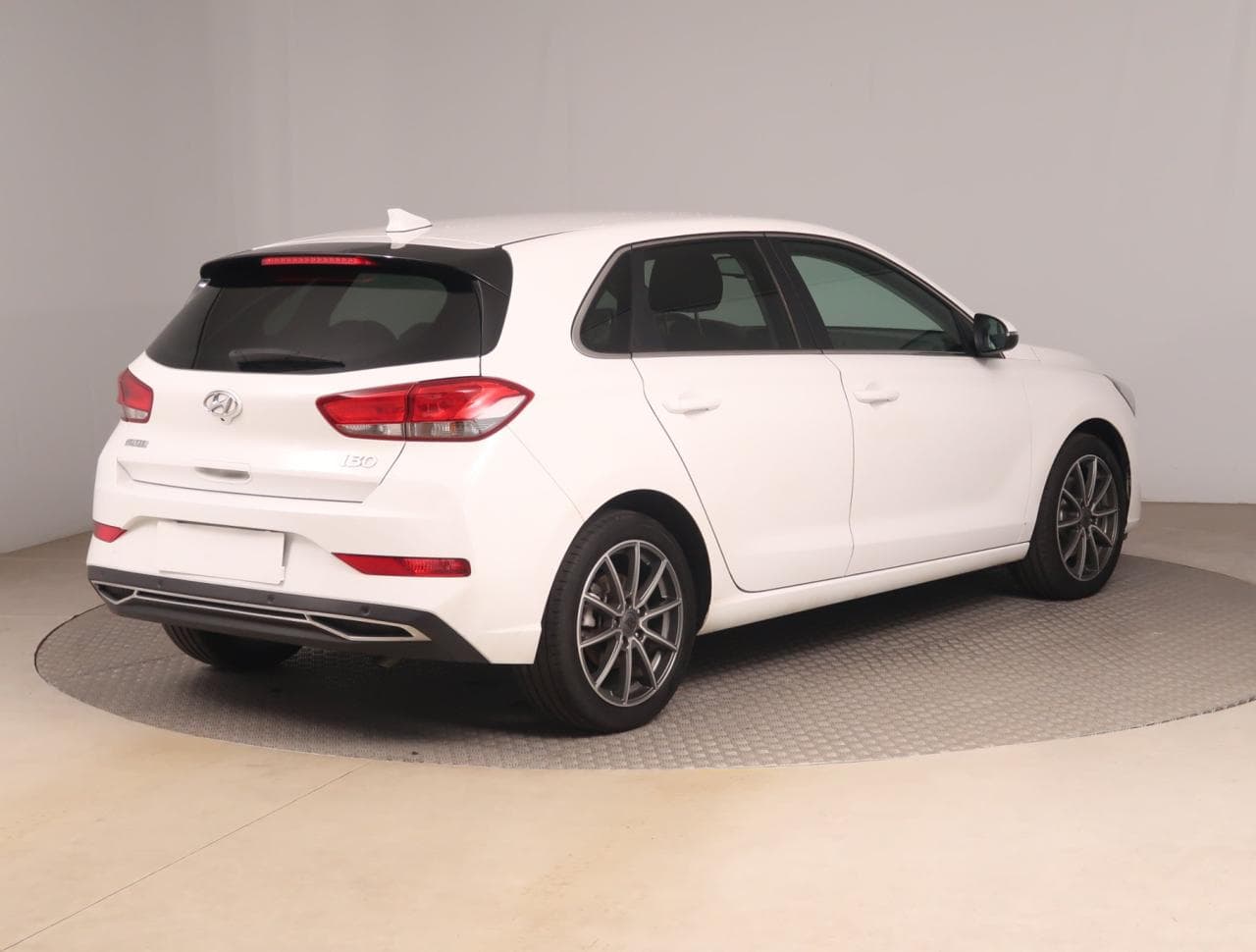 2022 Hyundai i30 - 12
