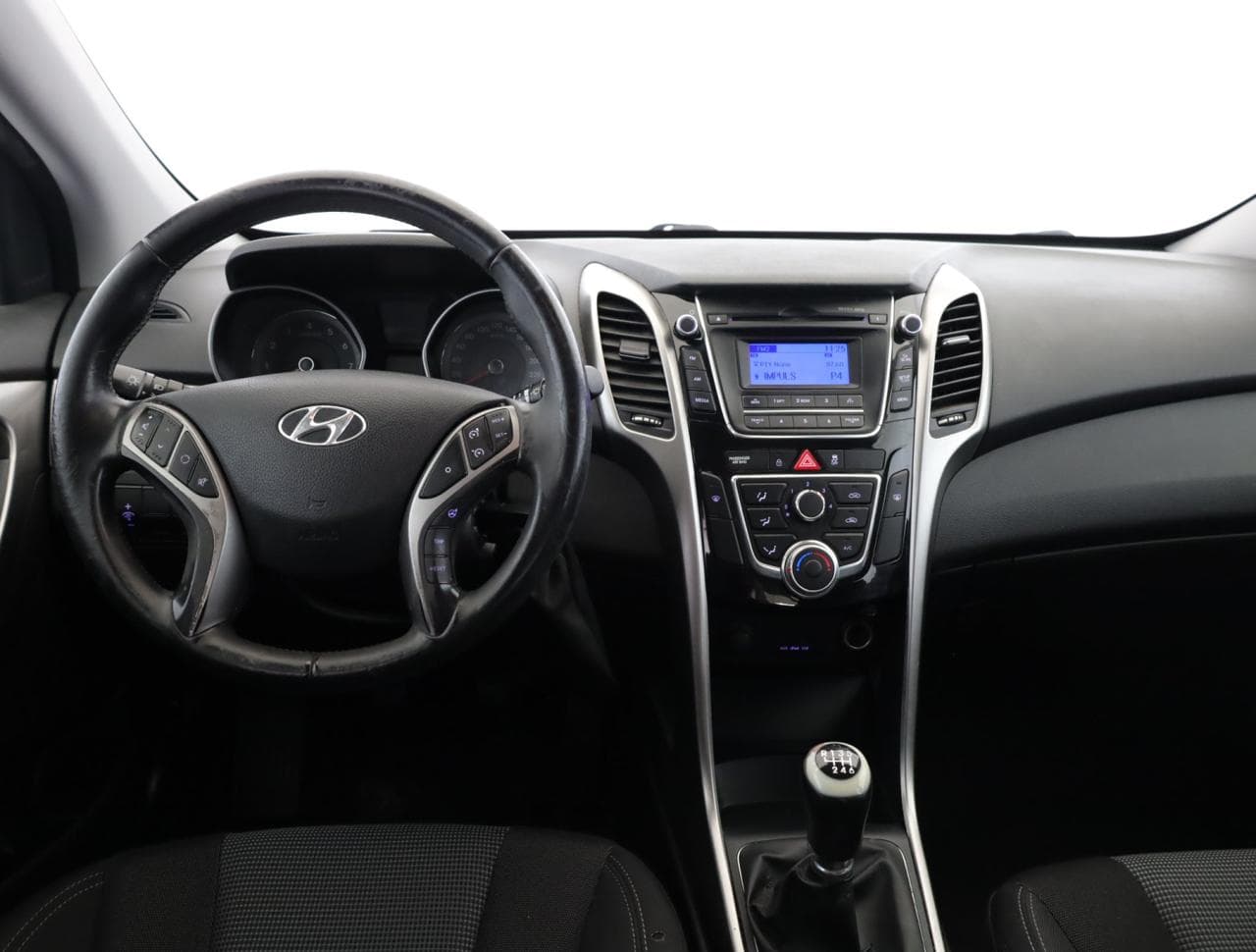 2012 Hyundai i30 - 9