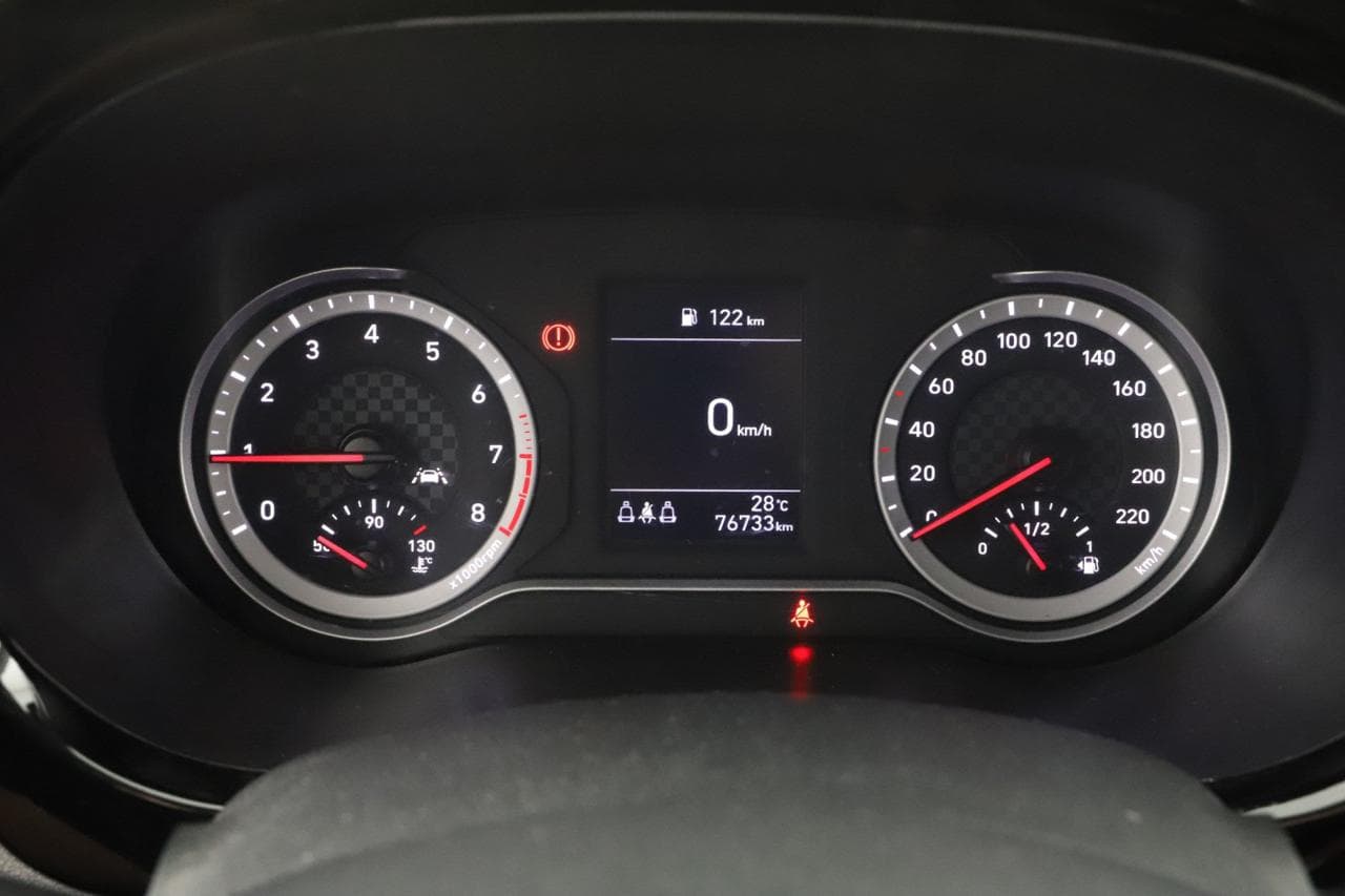 2022 Hyundai i10 - 14
