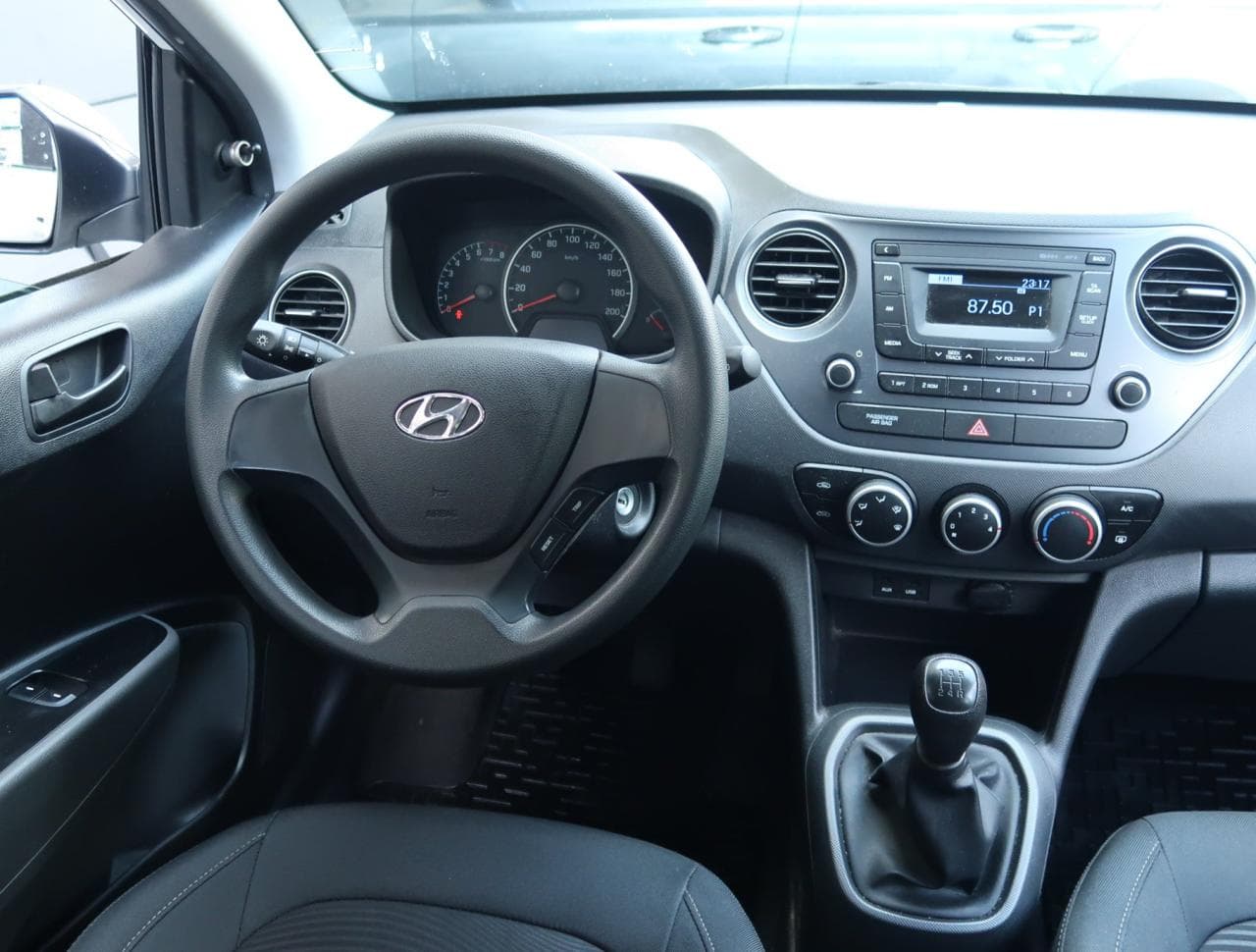 2018 Hyundai i10 - 9