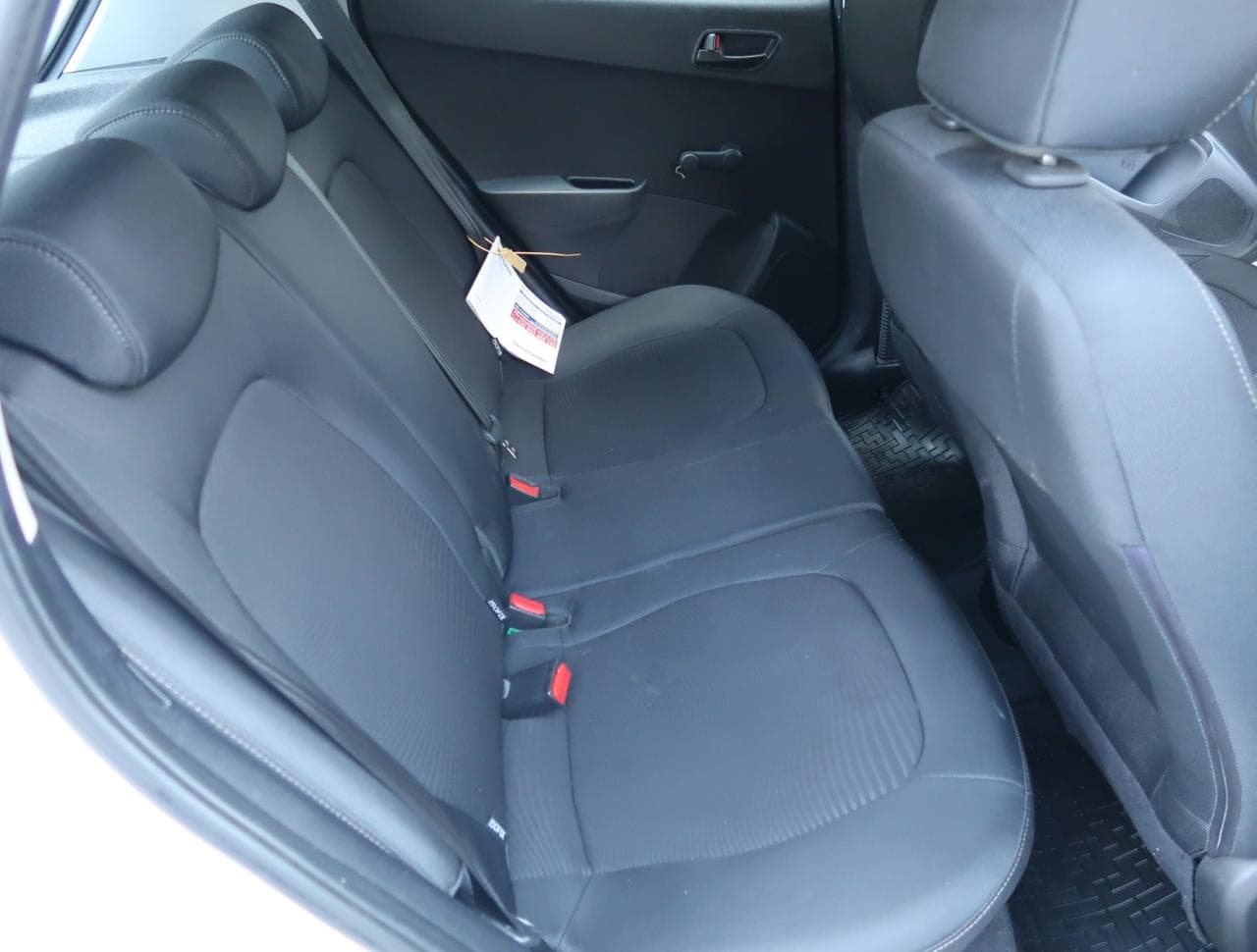 2018 Hyundai i10 - 13
