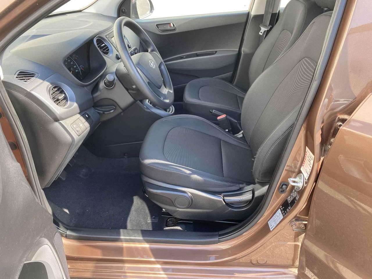 2018 Hyundai i10 - 13