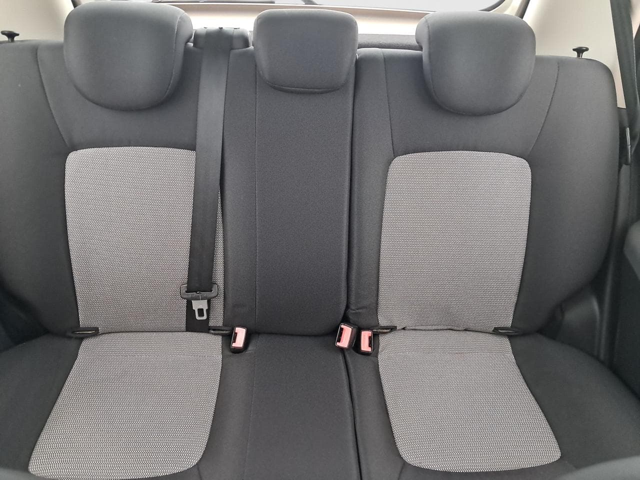 2010 Hyundai i10 - 14