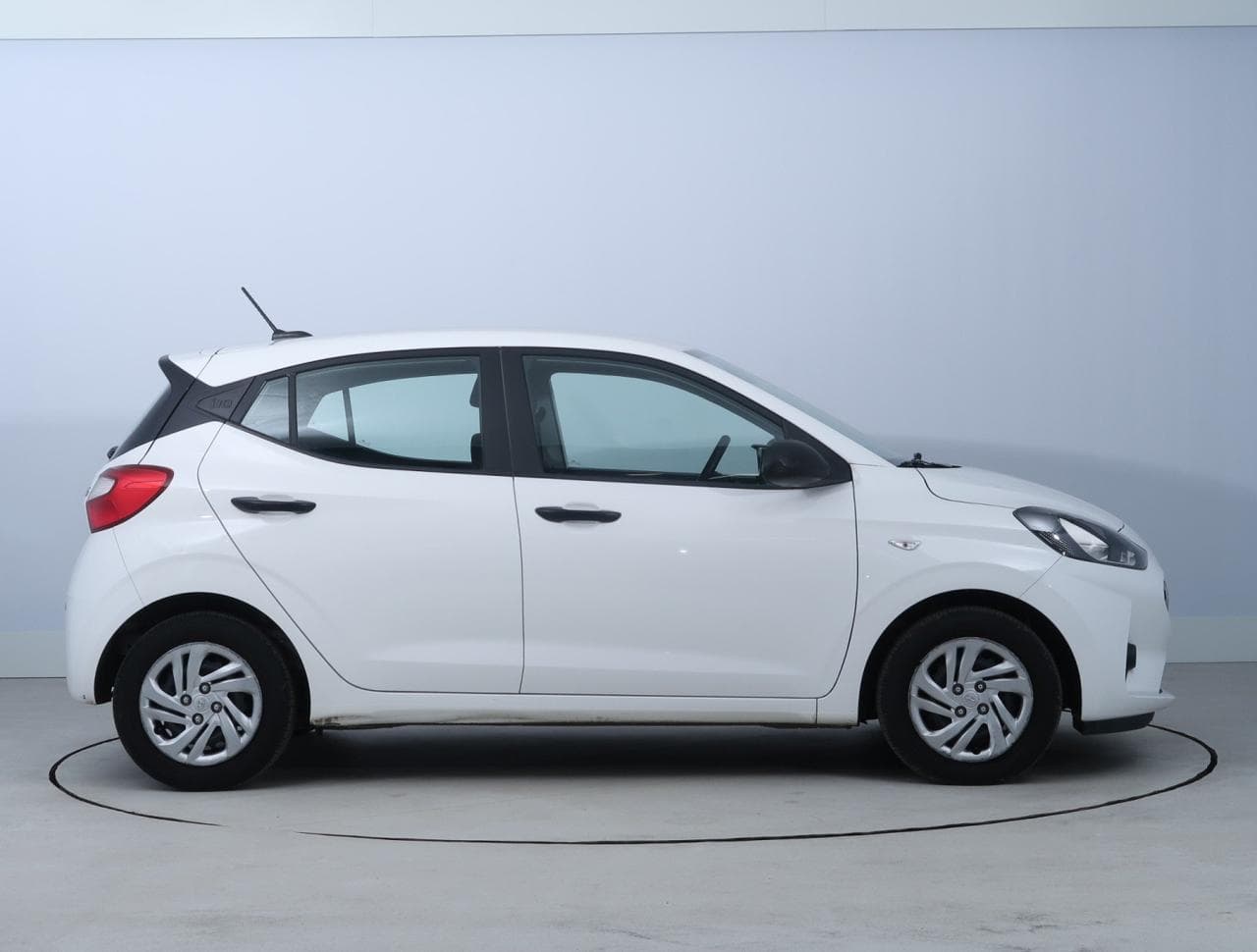 2023 Hyundai i10 - 8