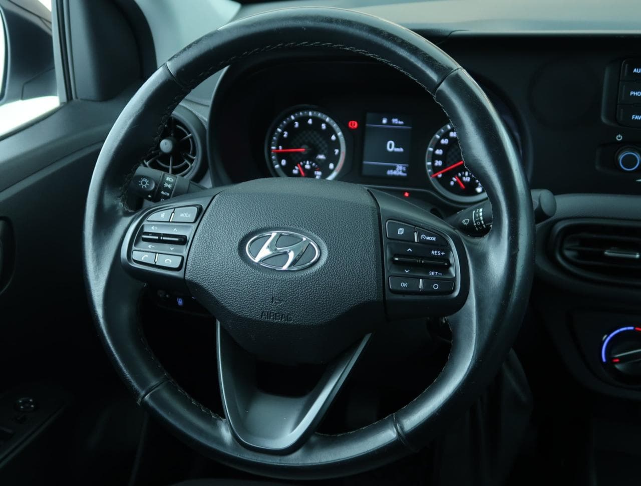 2023 Hyundai i10 - 20