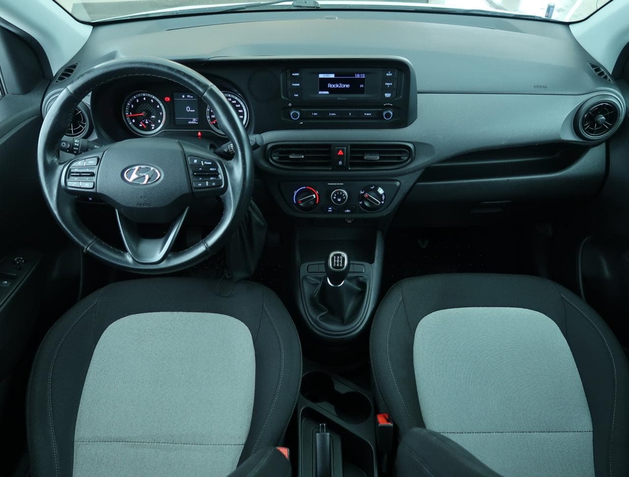 2023 Hyundai i10 - 10