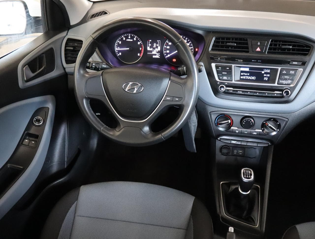 2018 Hyundai i20 - 16