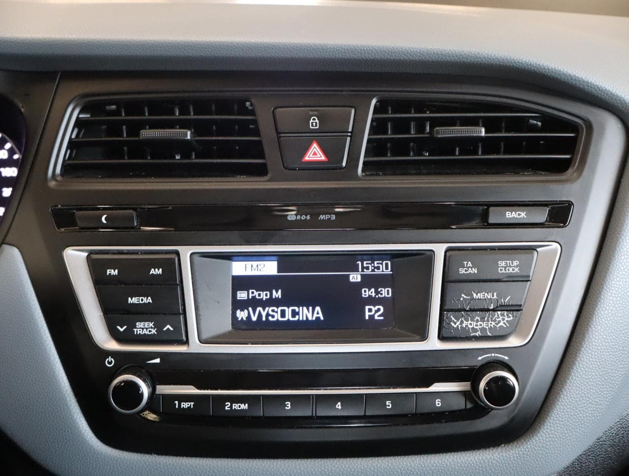 2018 Hyundai i20 - 34