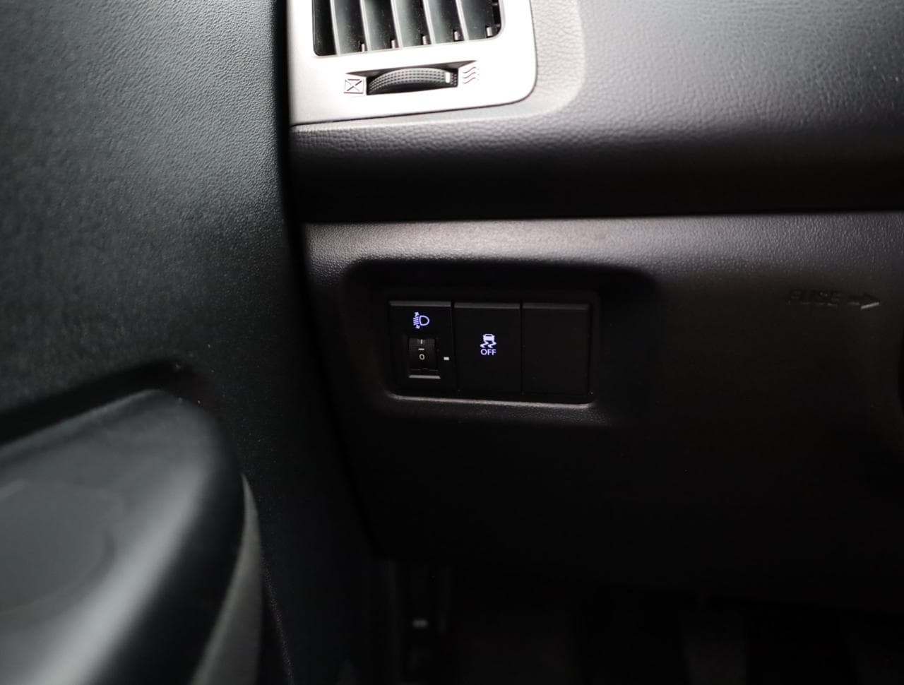 2014 Hyundai i20 - 29