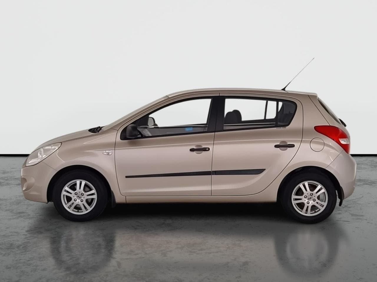 2009 Hyundai i20 - 4