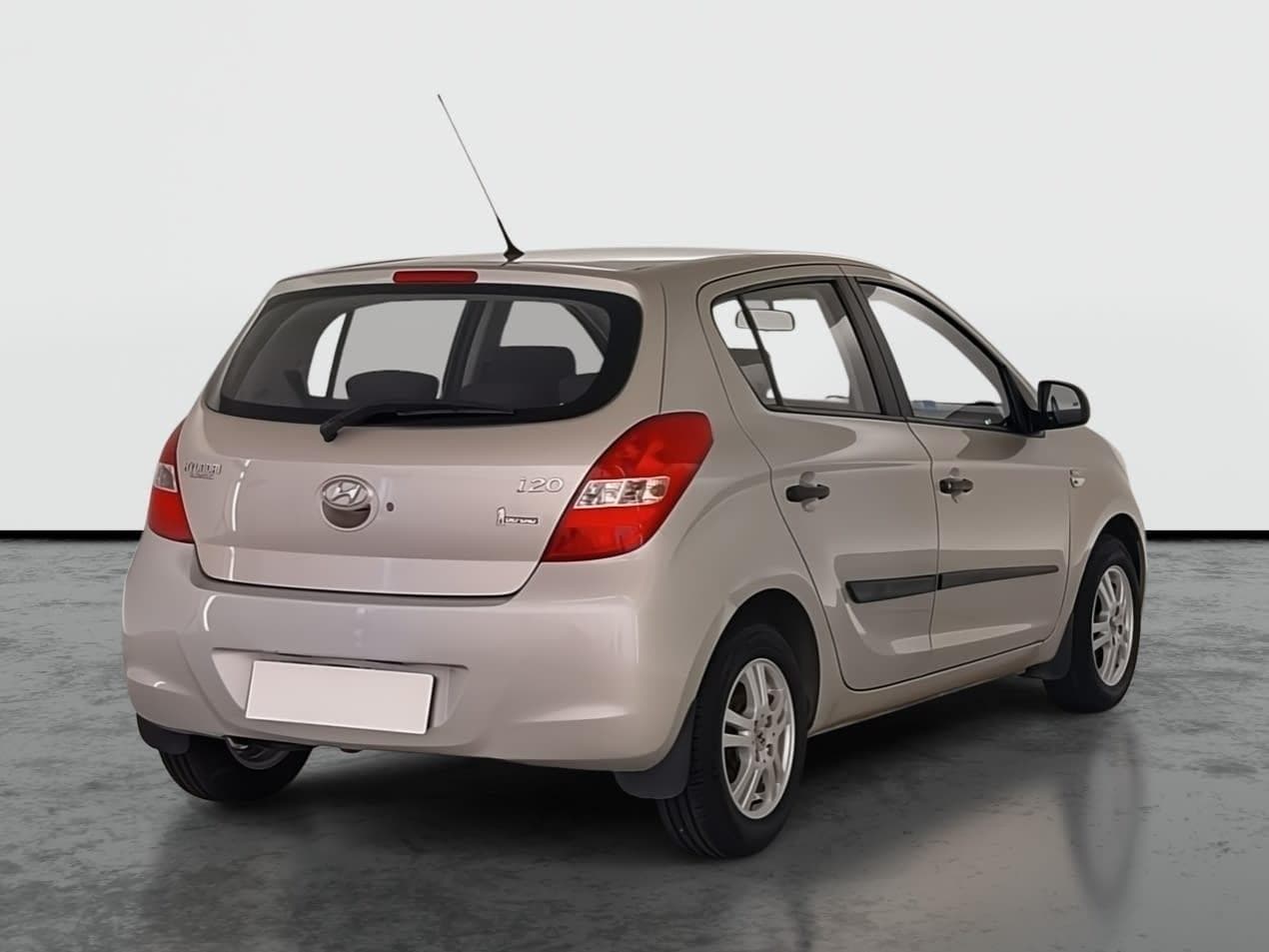 2009 Hyundai i20 - 9