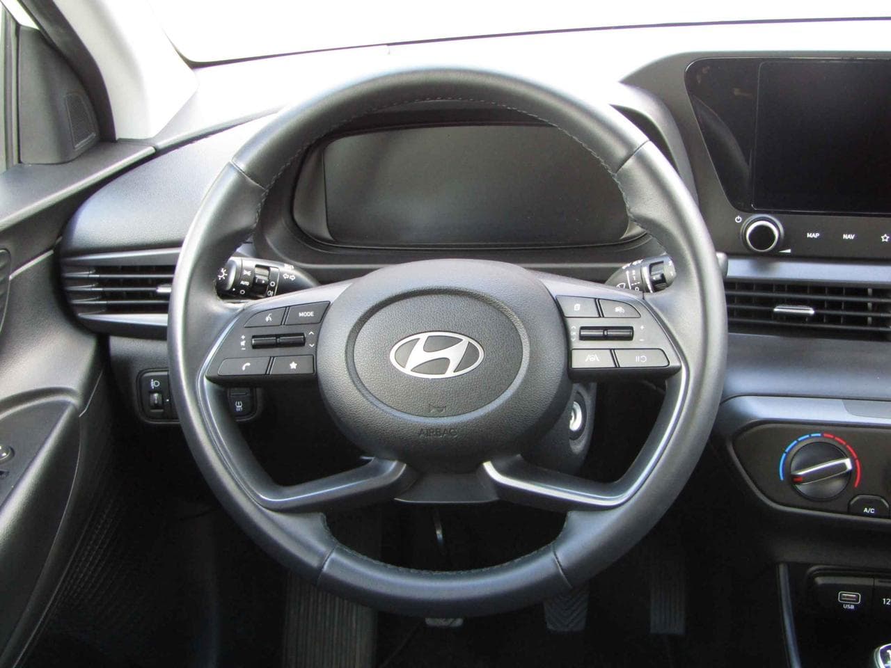 2024 Hyundai i20 - 13