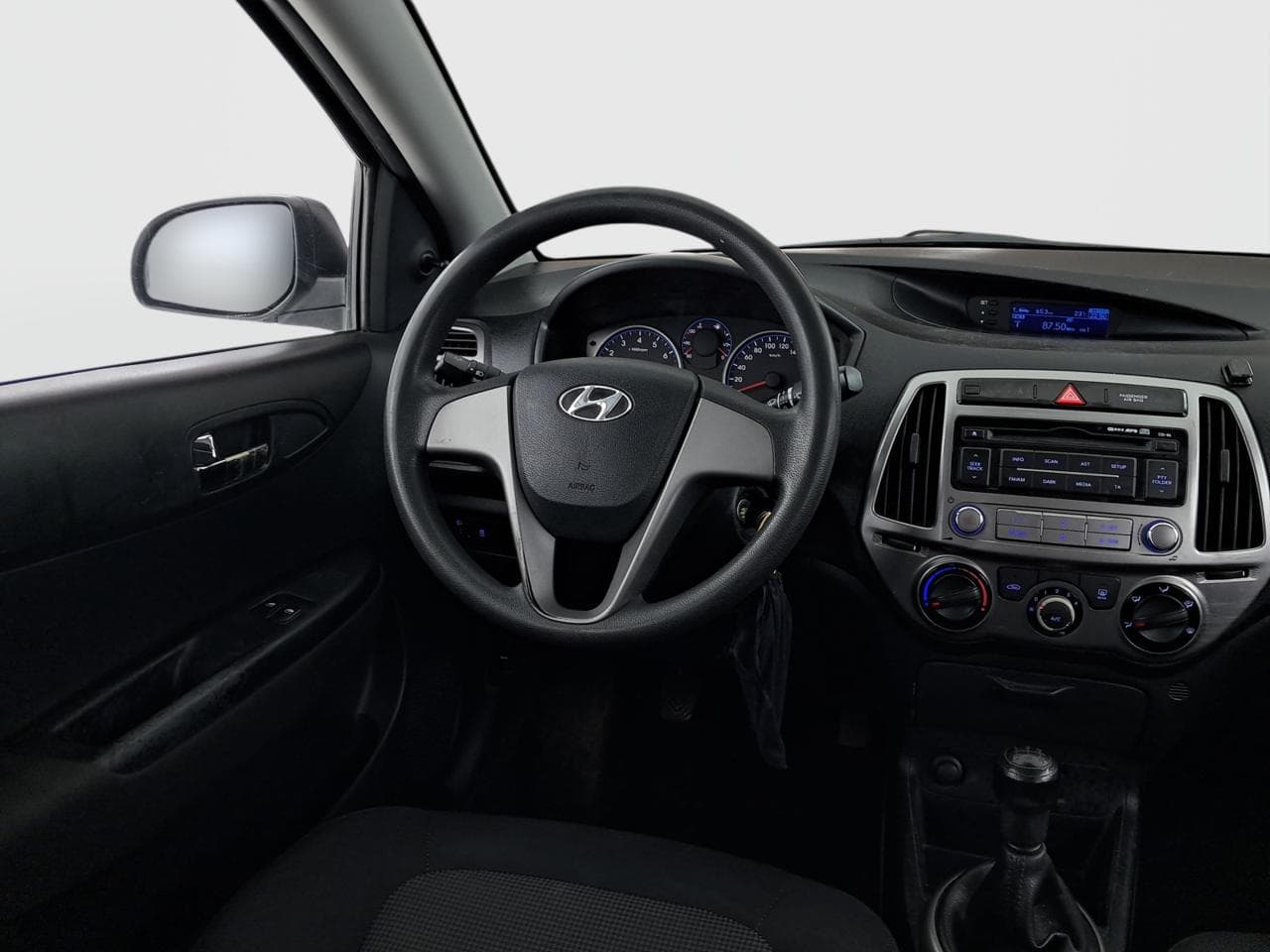 2013 Hyundai i20 - 9