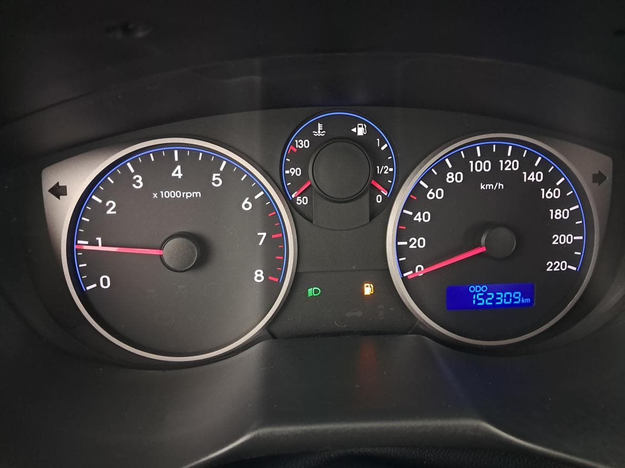 2013 Hyundai i20 - 17