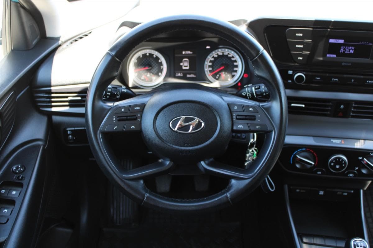 2022 Hyundai i20 - 9