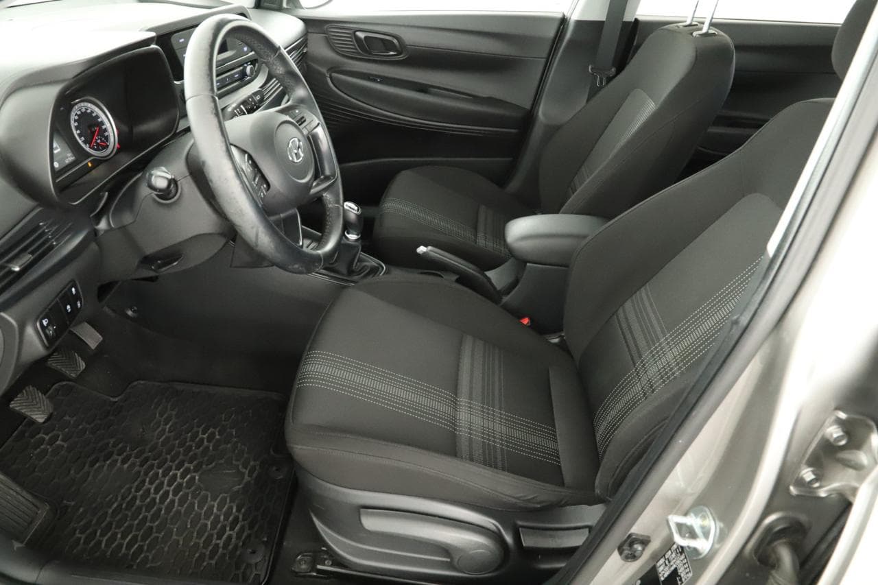 2021 Hyundai i20 - 13
