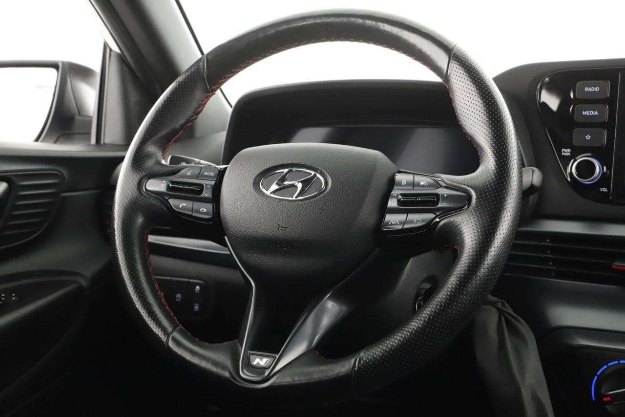 2022 Hyundai i20 - 14
