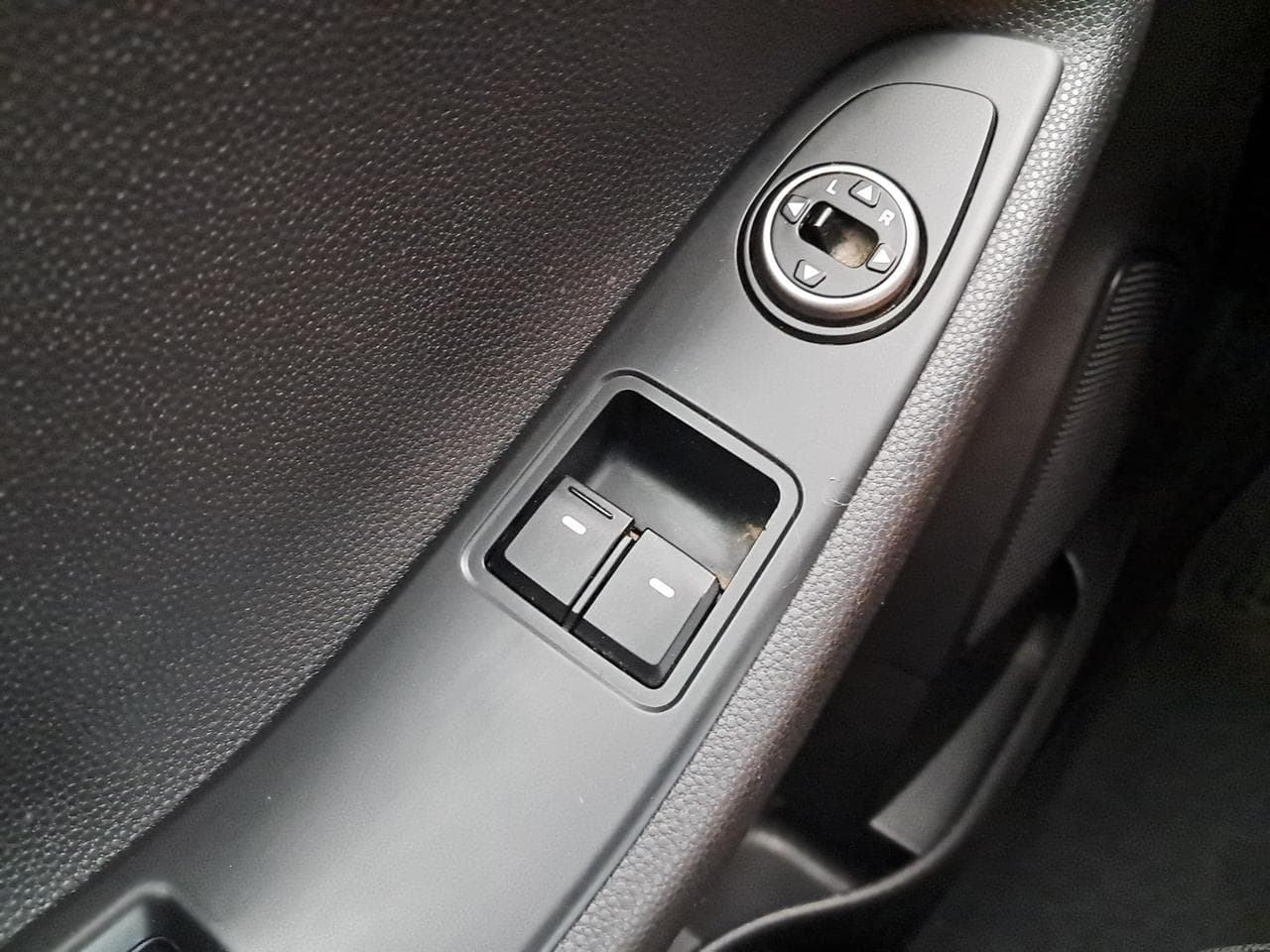2018 Hyundai i20 - 19
