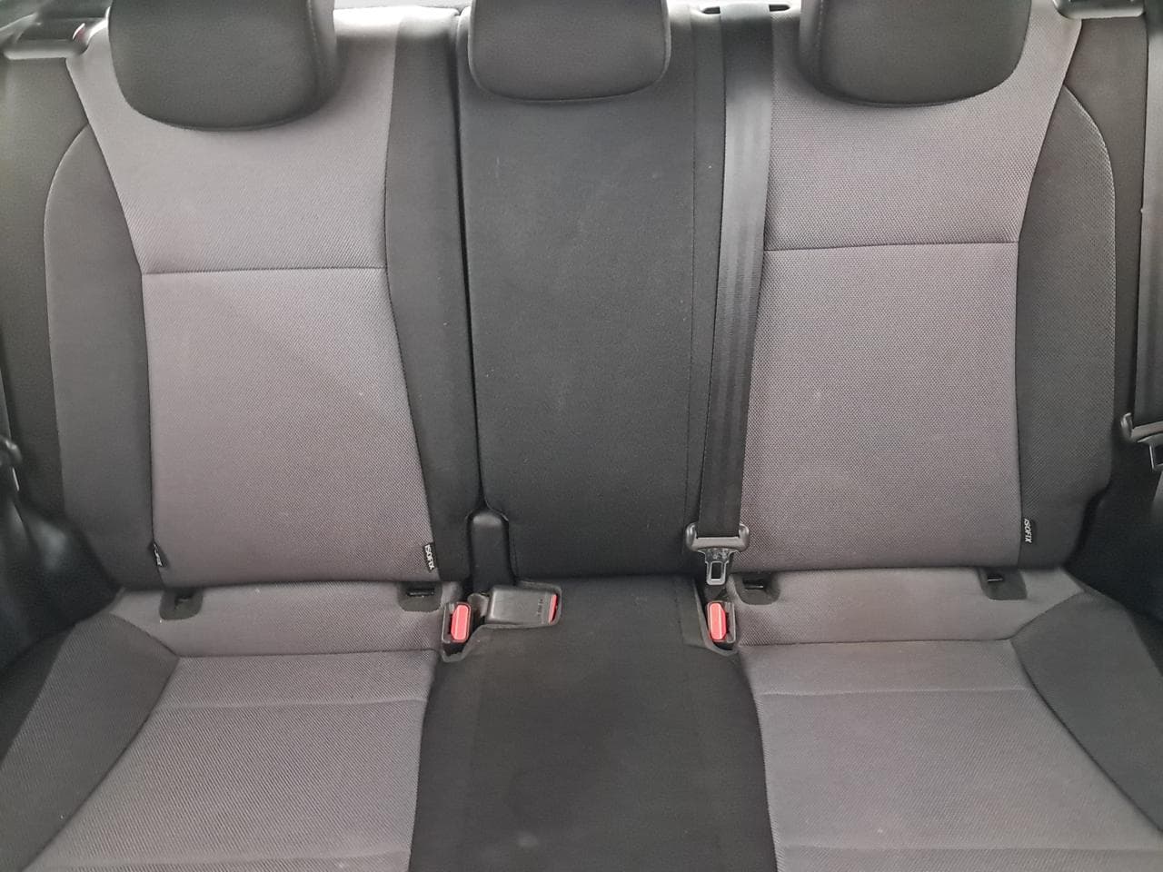 2018 Hyundai i20 - 11