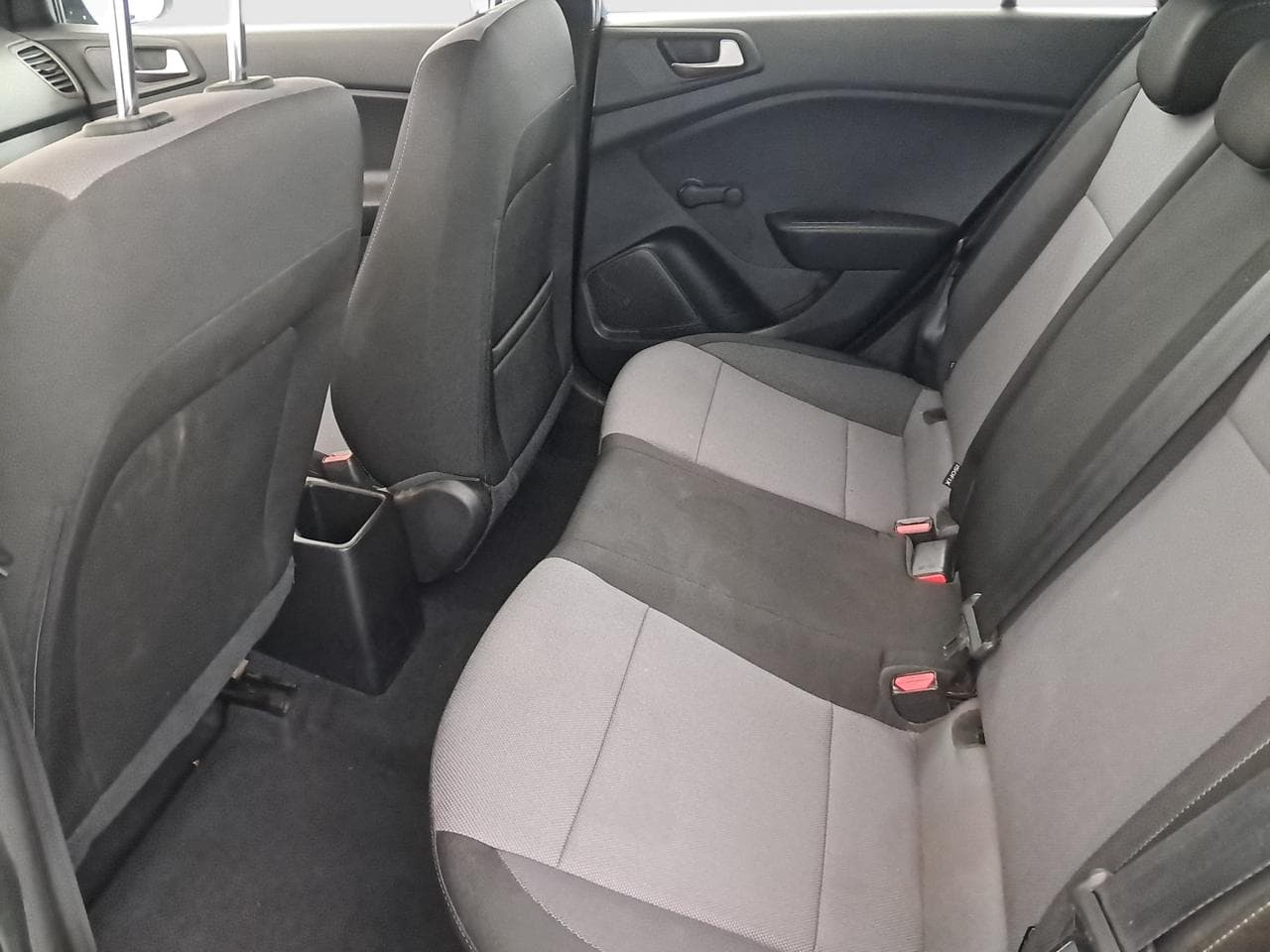 2018 Hyundai i20 - 12