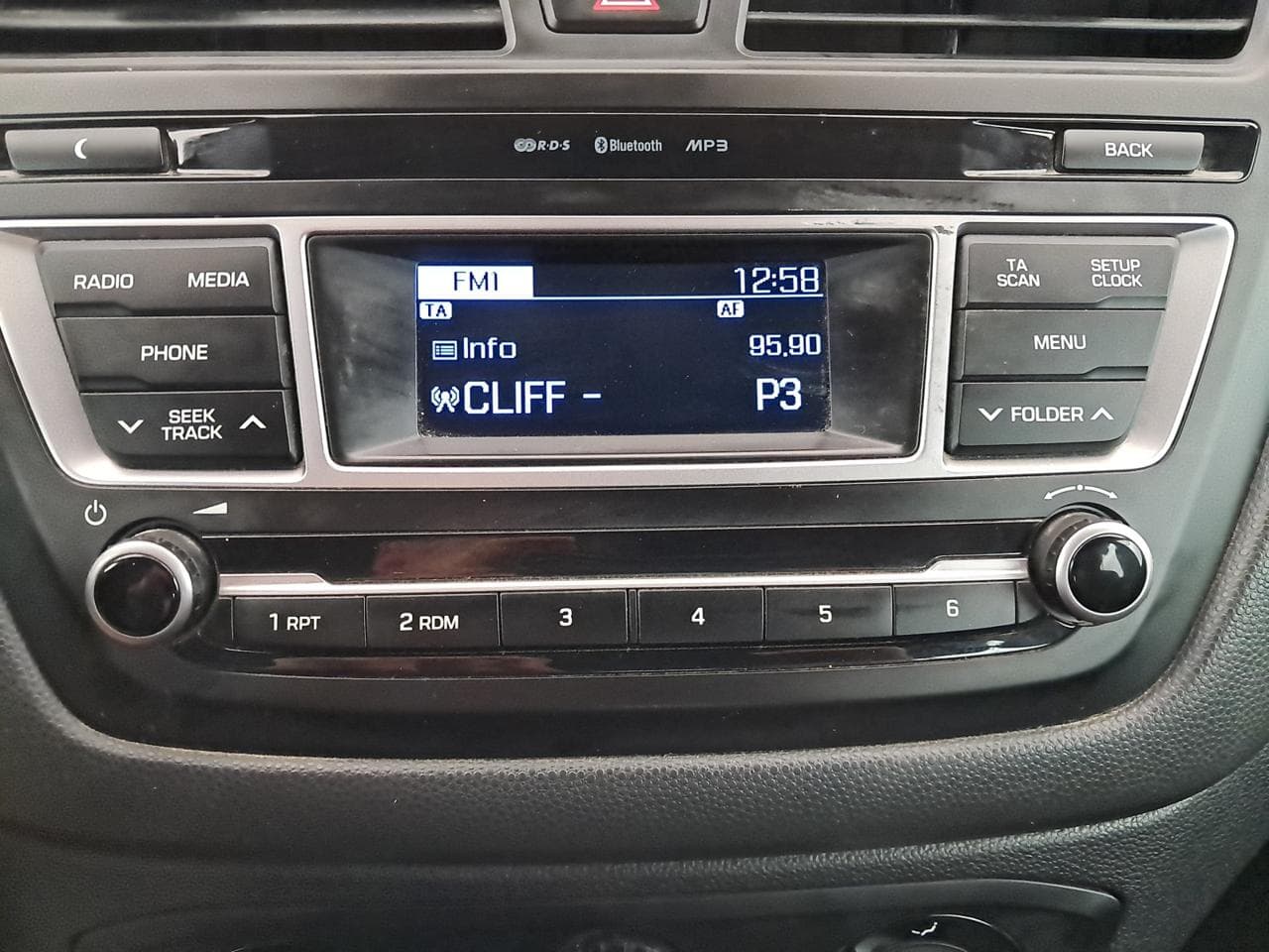 2018 Hyundai i20 - 15