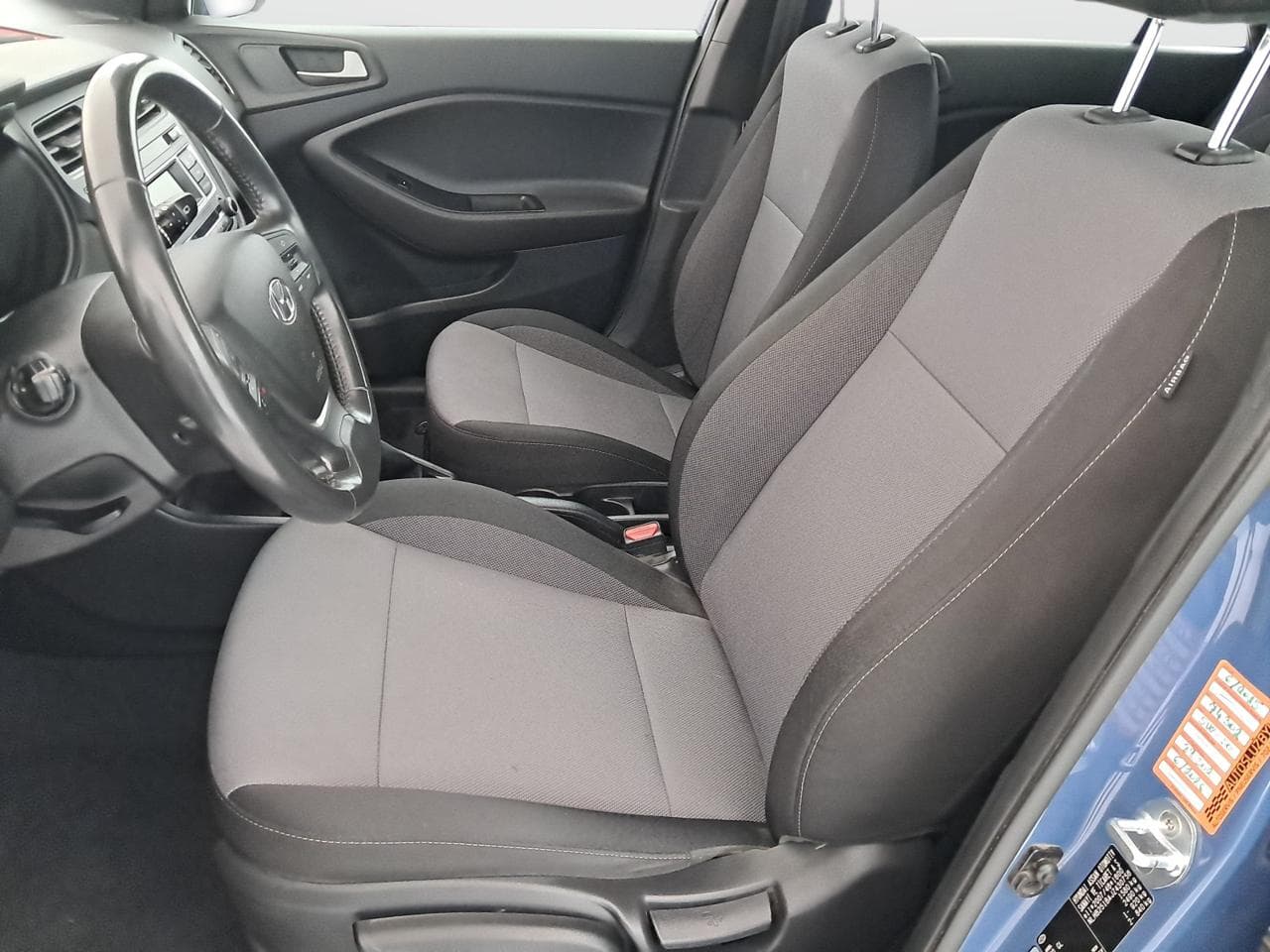 2018 Hyundai i20 - 13