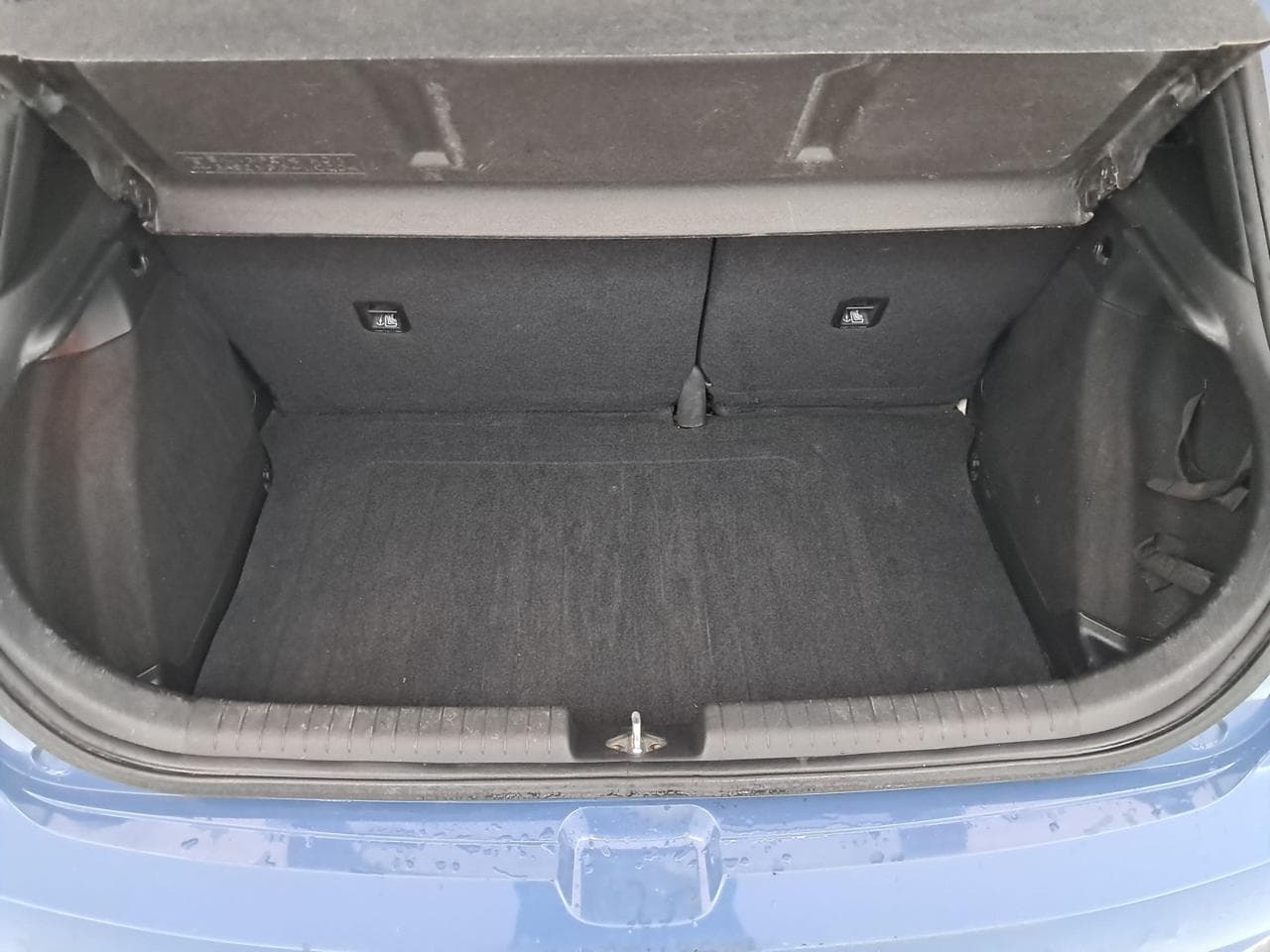 2018 Hyundai i20 - 17