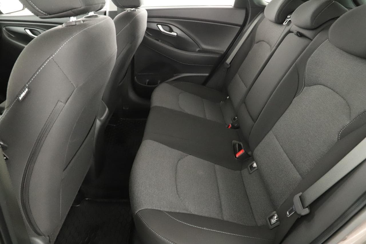 2022 Hyundai i30 - 12
