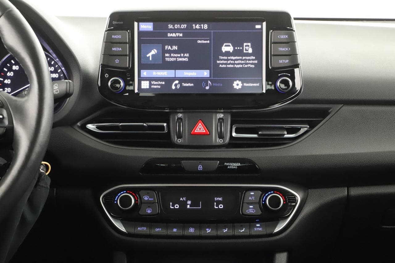 2022 Hyundai i30 - 17