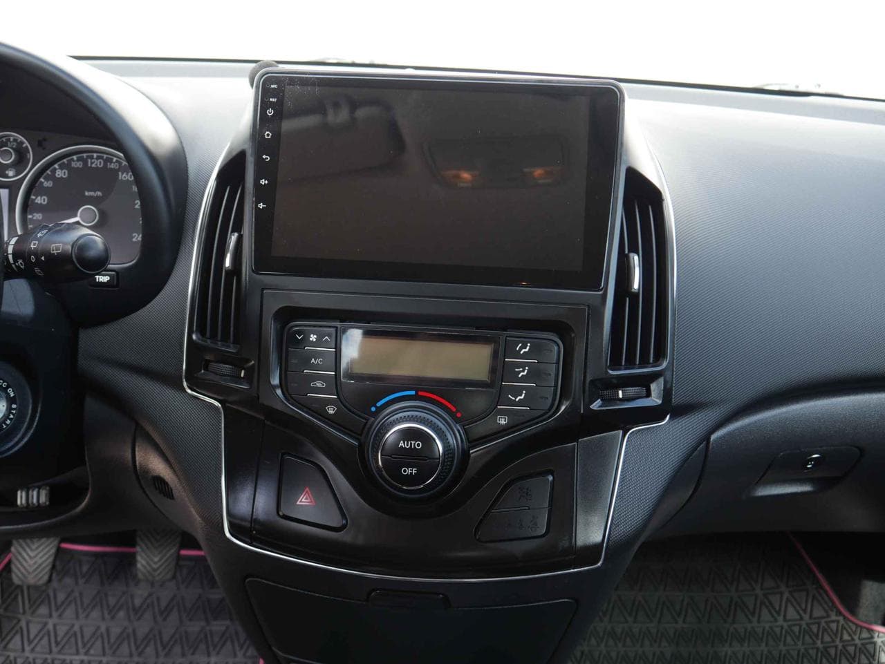 2010 Hyundai i30 - 11