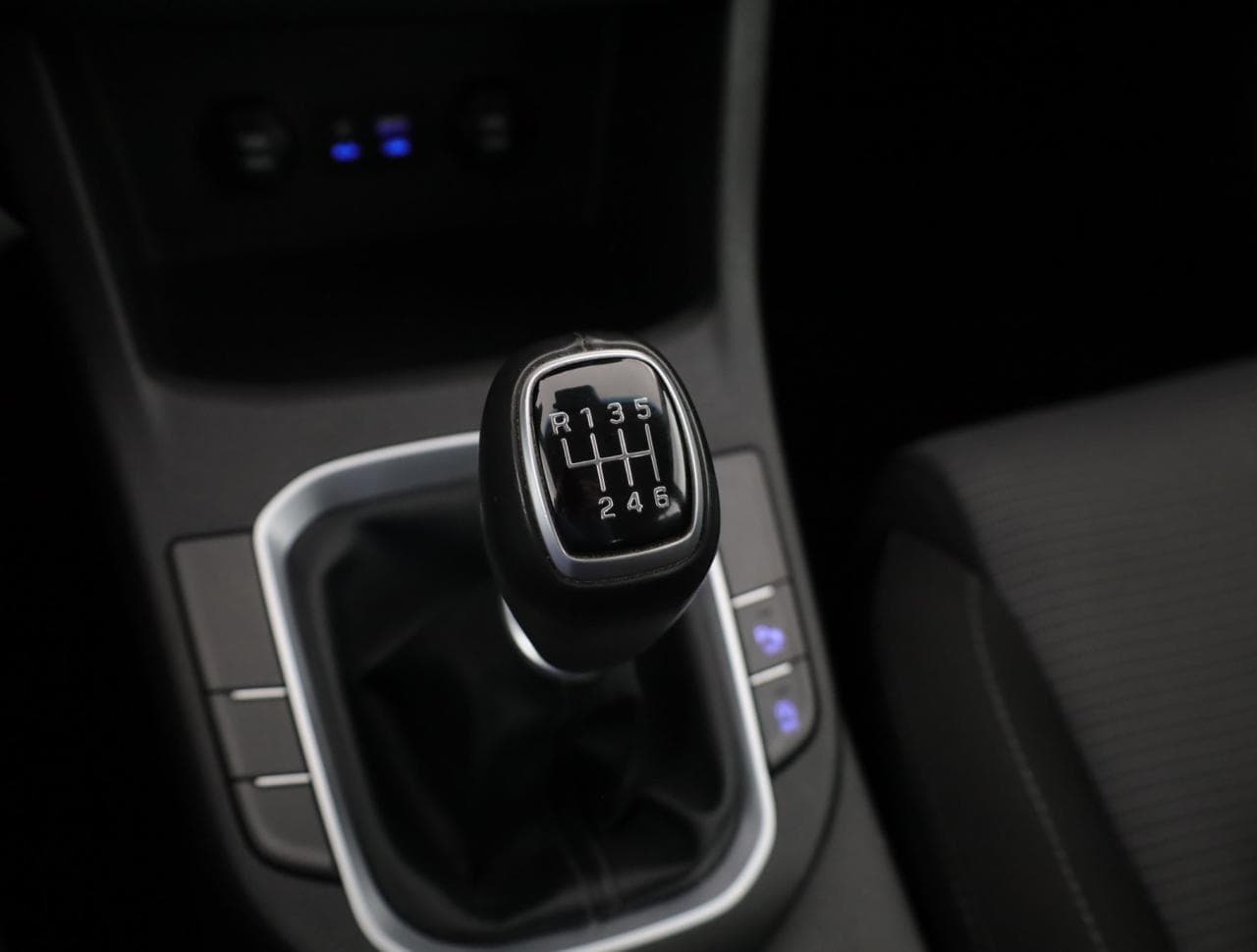 2020 Hyundai i30 - 18