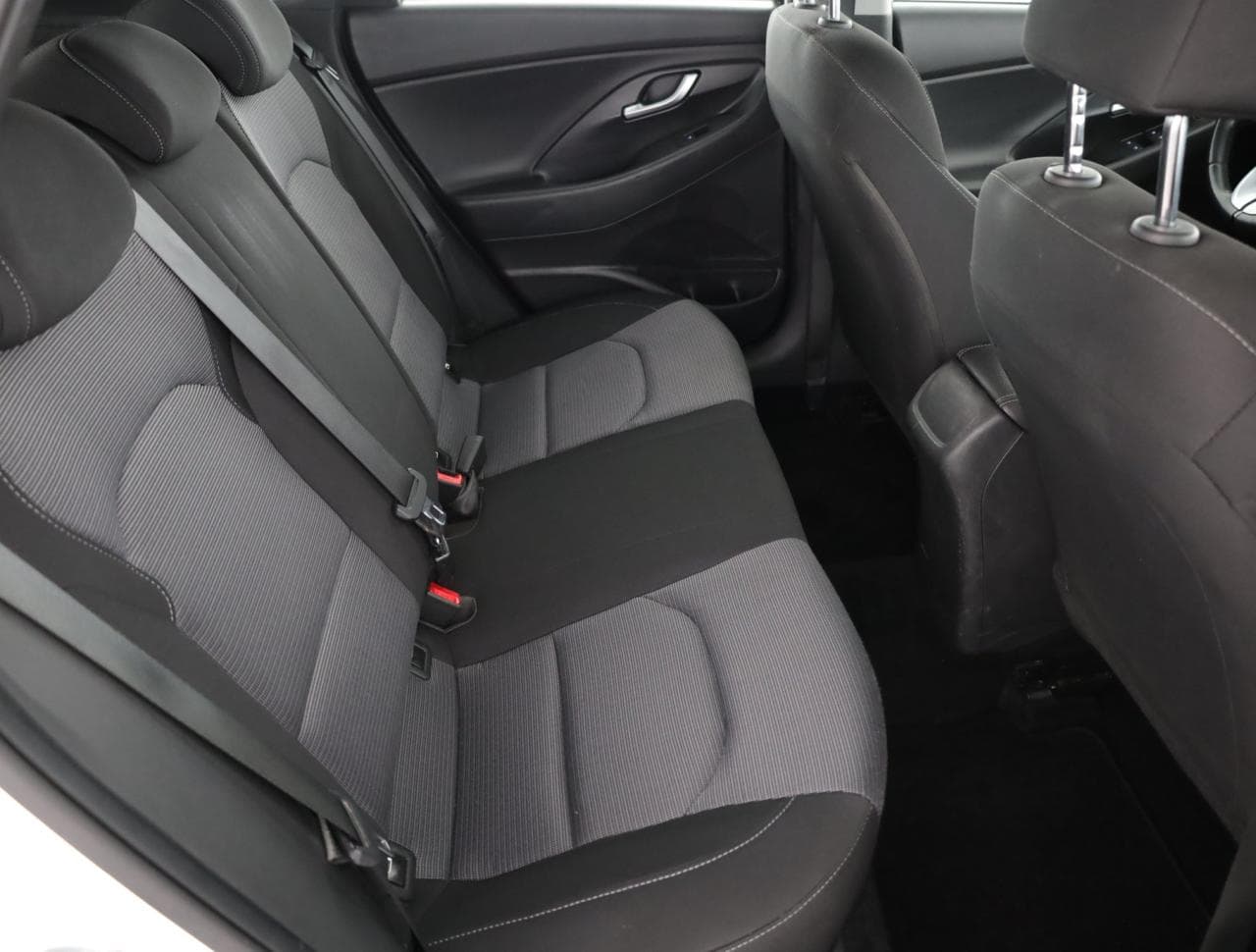 2020 Hyundai i30 - 11