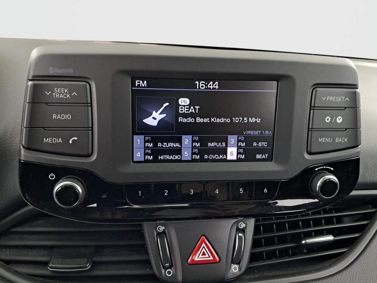 2019 Hyundai i30 - 19