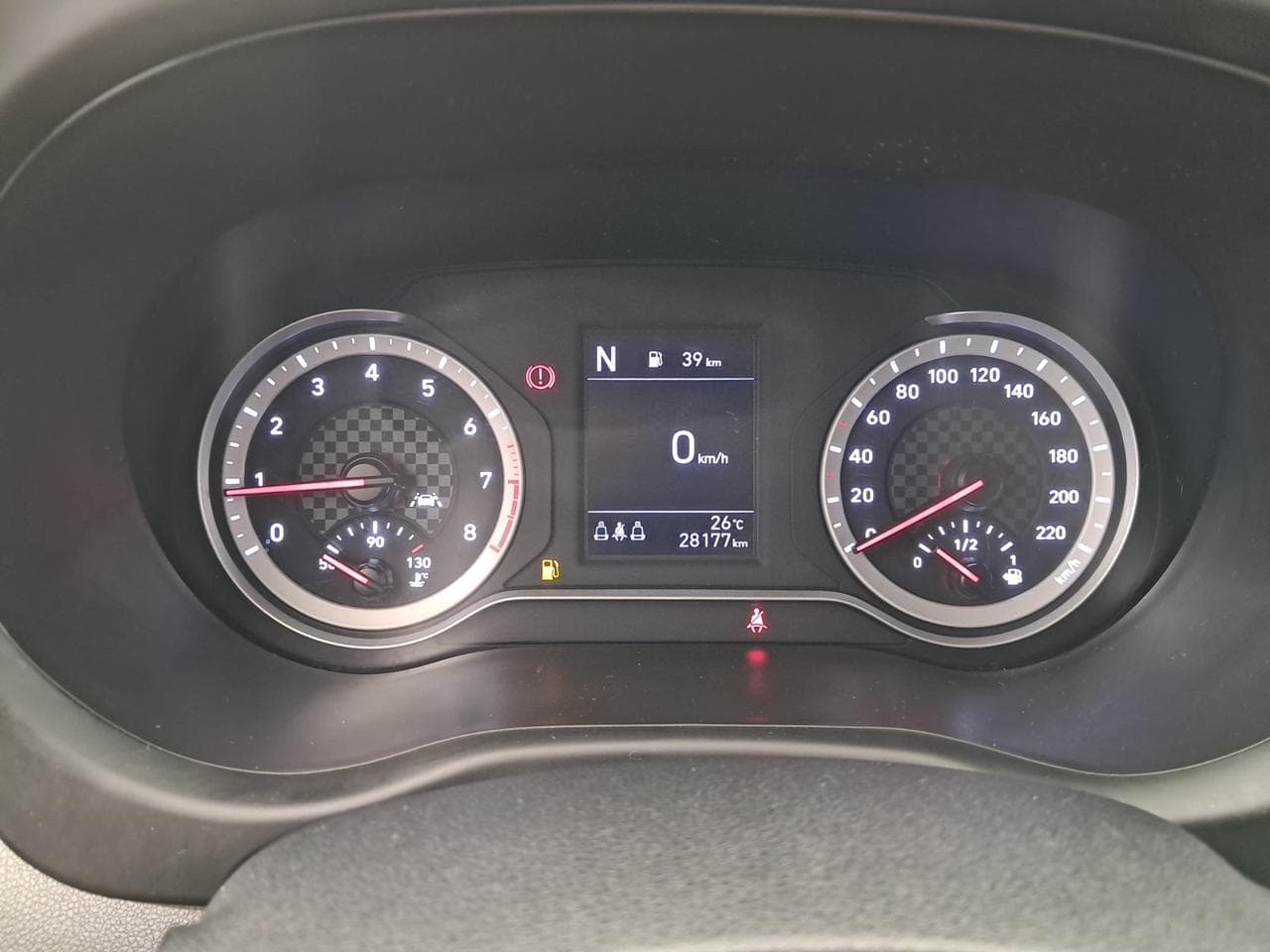 2021 Hyundai i10 - 17
