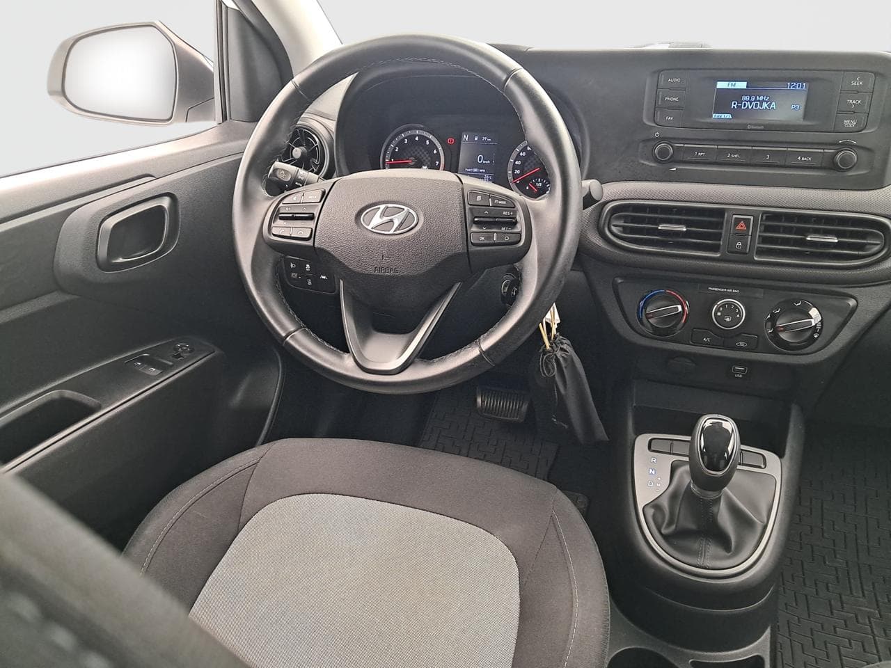 2021 Hyundai i10 - 9