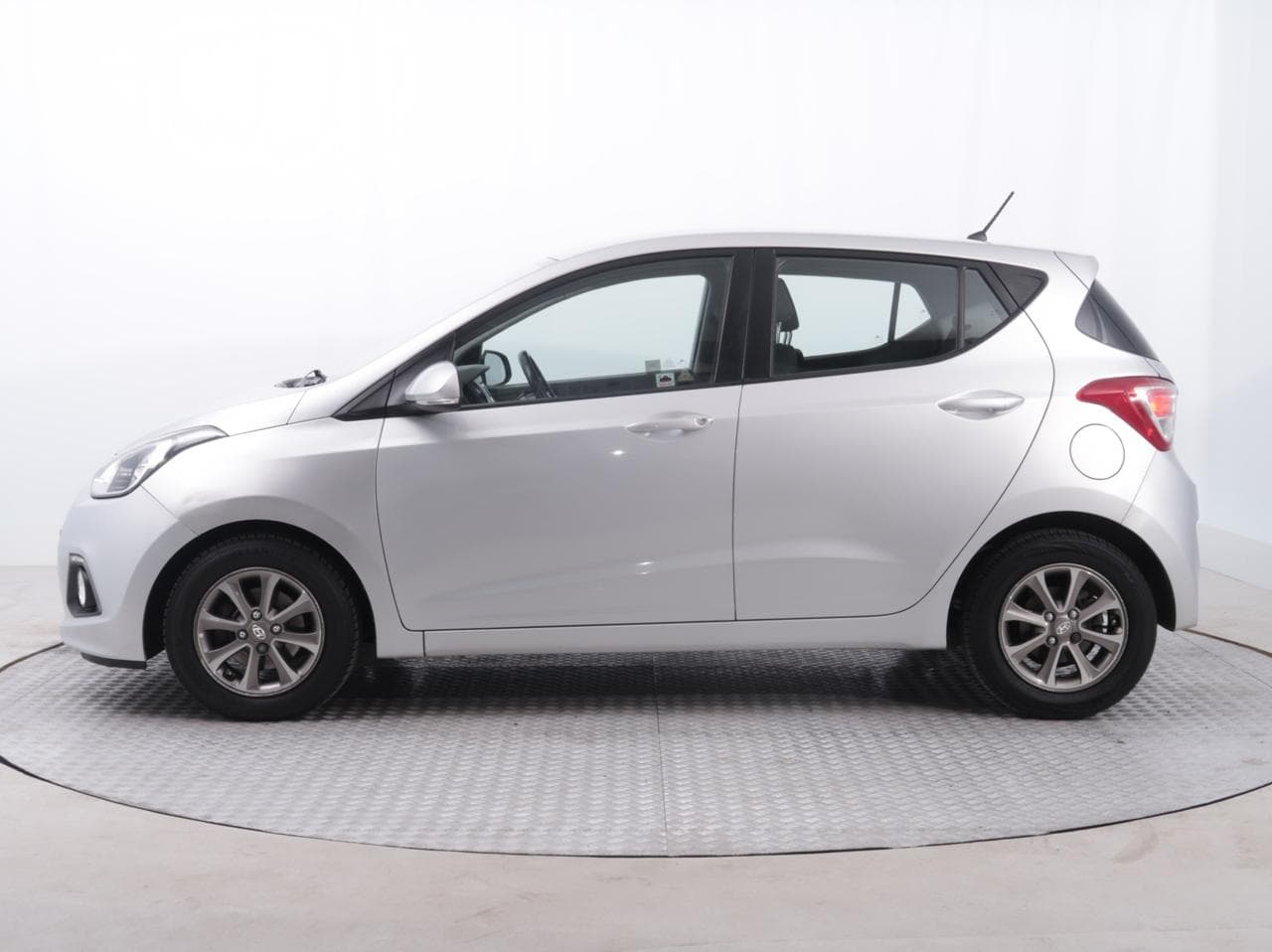 2013 Hyundai i10 - 4
