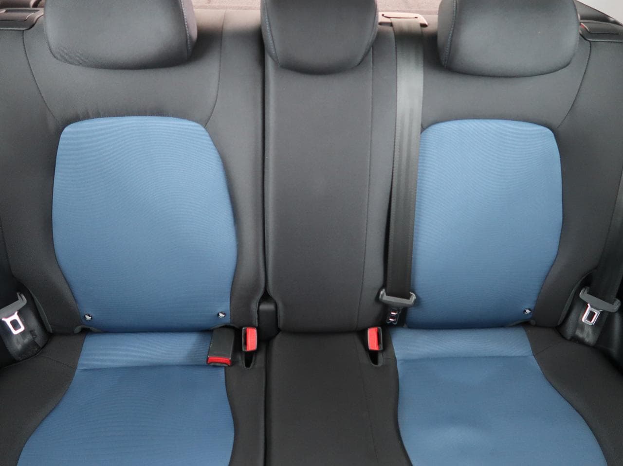 2013 Hyundai i10 - 14