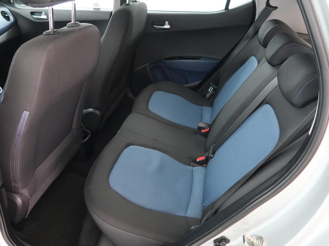 2013 Hyundai i10 - 15