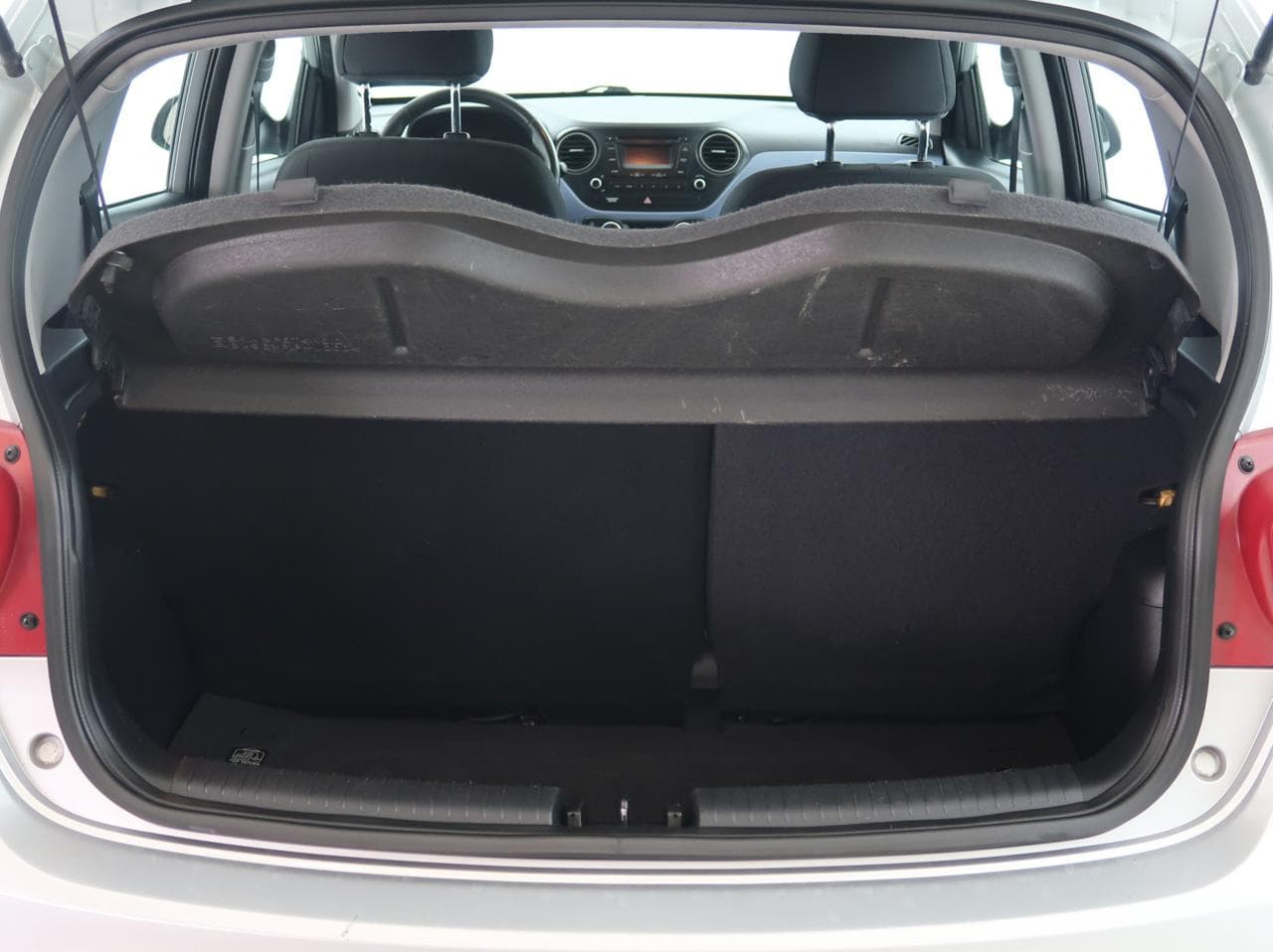 2013 Hyundai i10 - 19