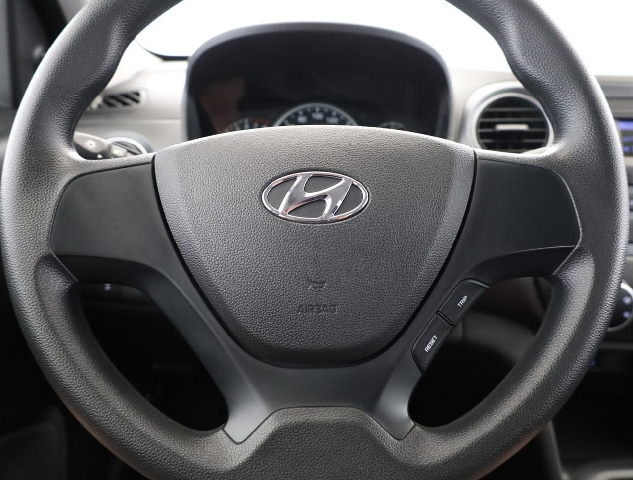 2019 Hyundai i10 - 14