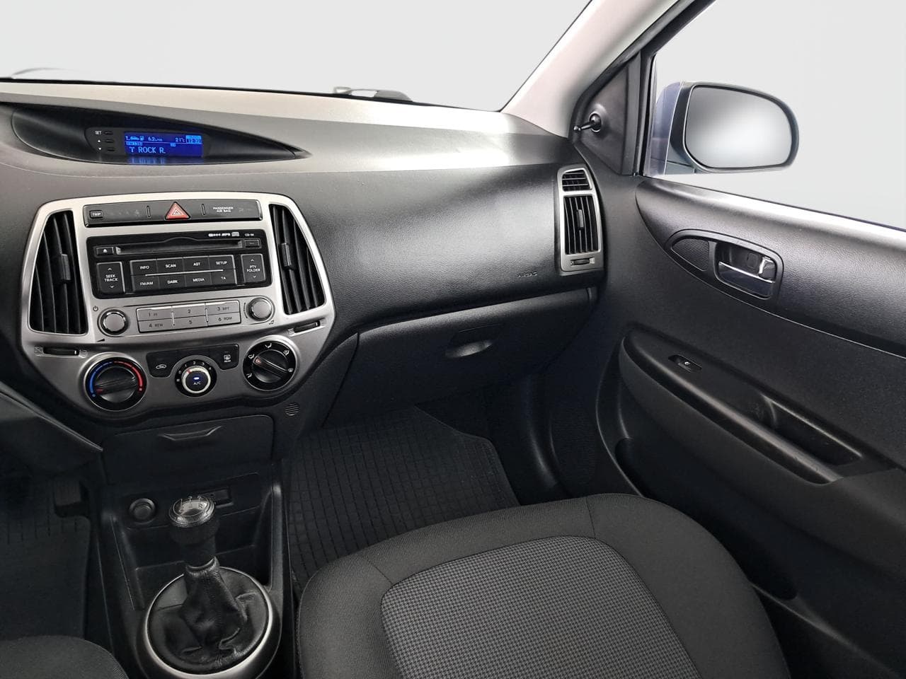 2014 Hyundai i20 - 11