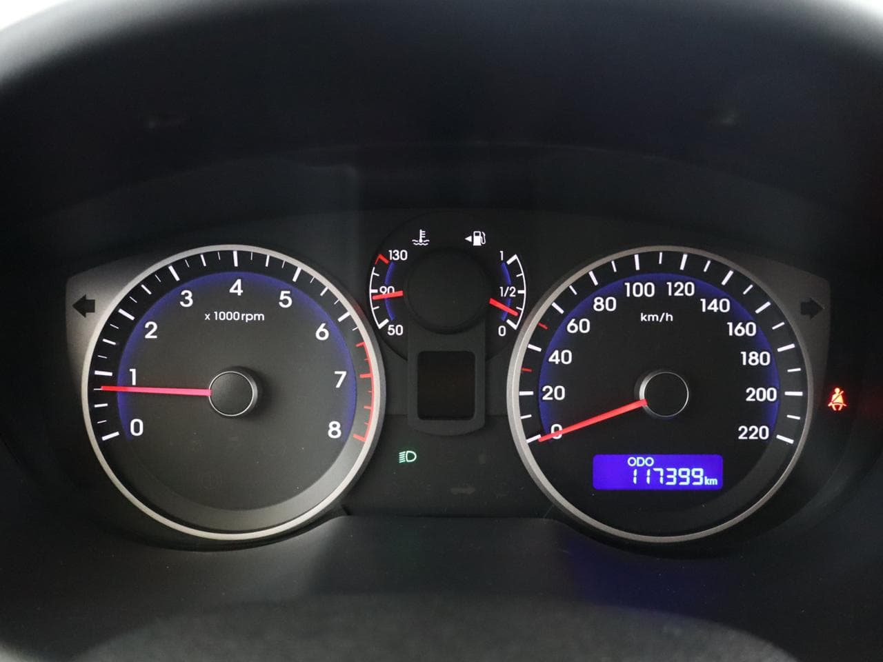 2014 Hyundai i20 - 14