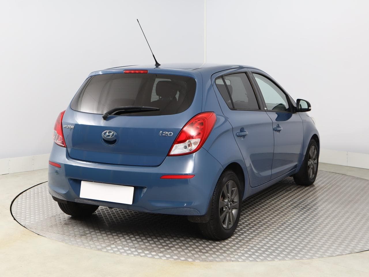 2014 Hyundai i20 - 7