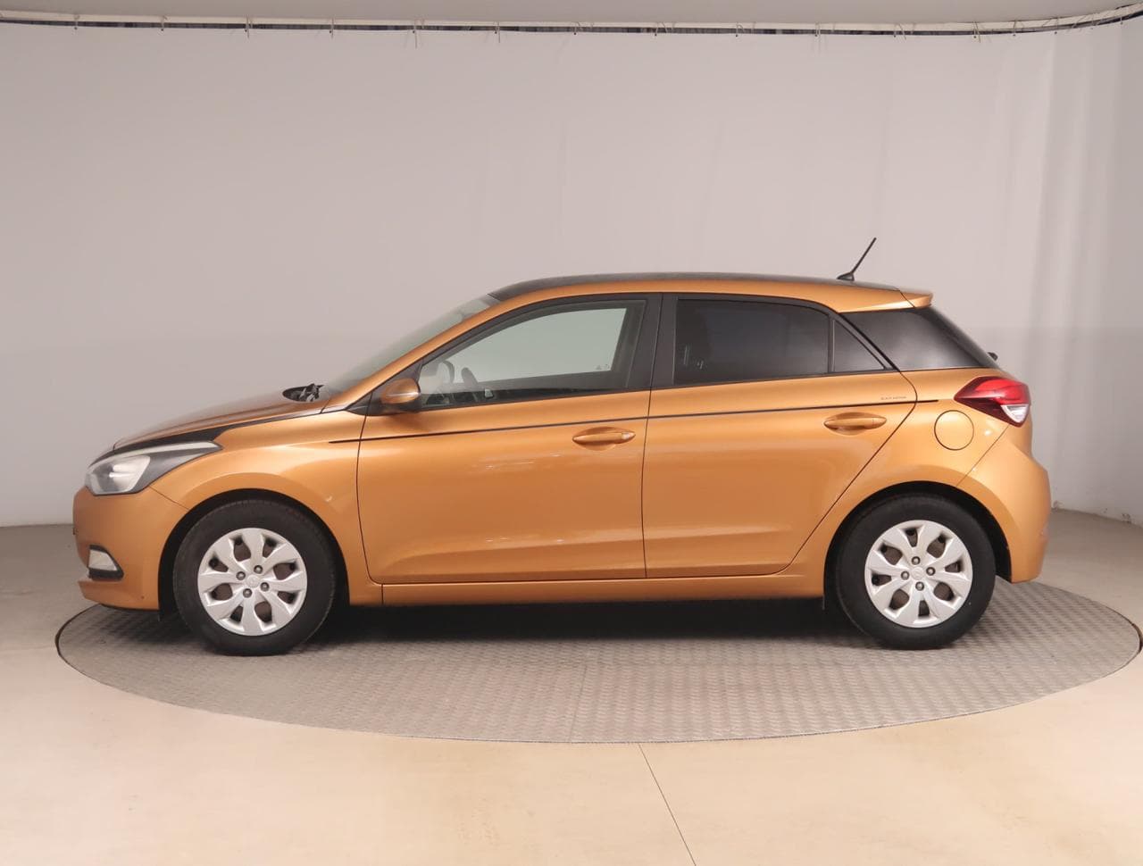 2015 Hyundai i20 - 4