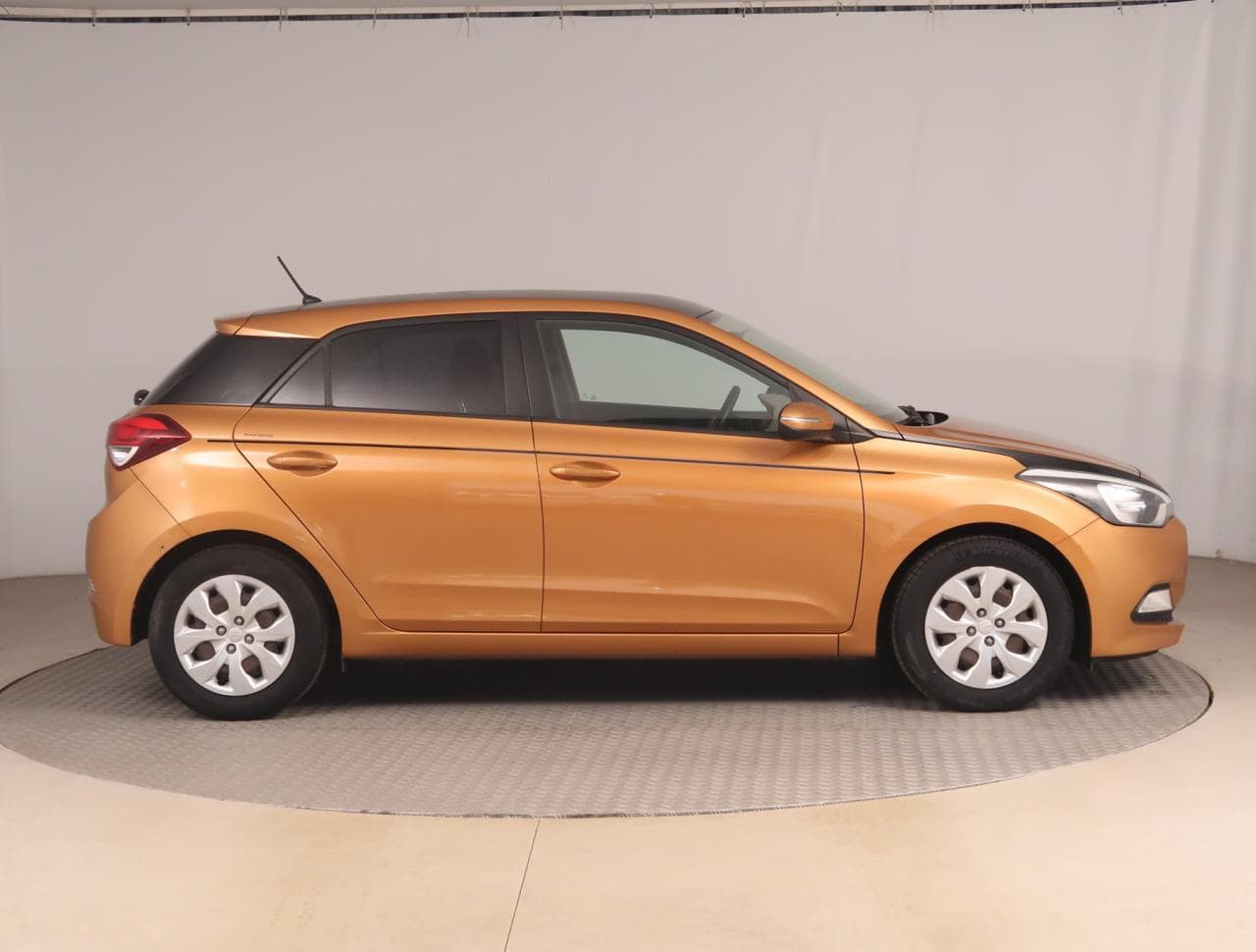 2015 Hyundai i20 - 8