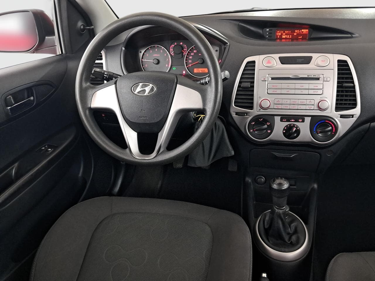 2009 Hyundai i20 - 9