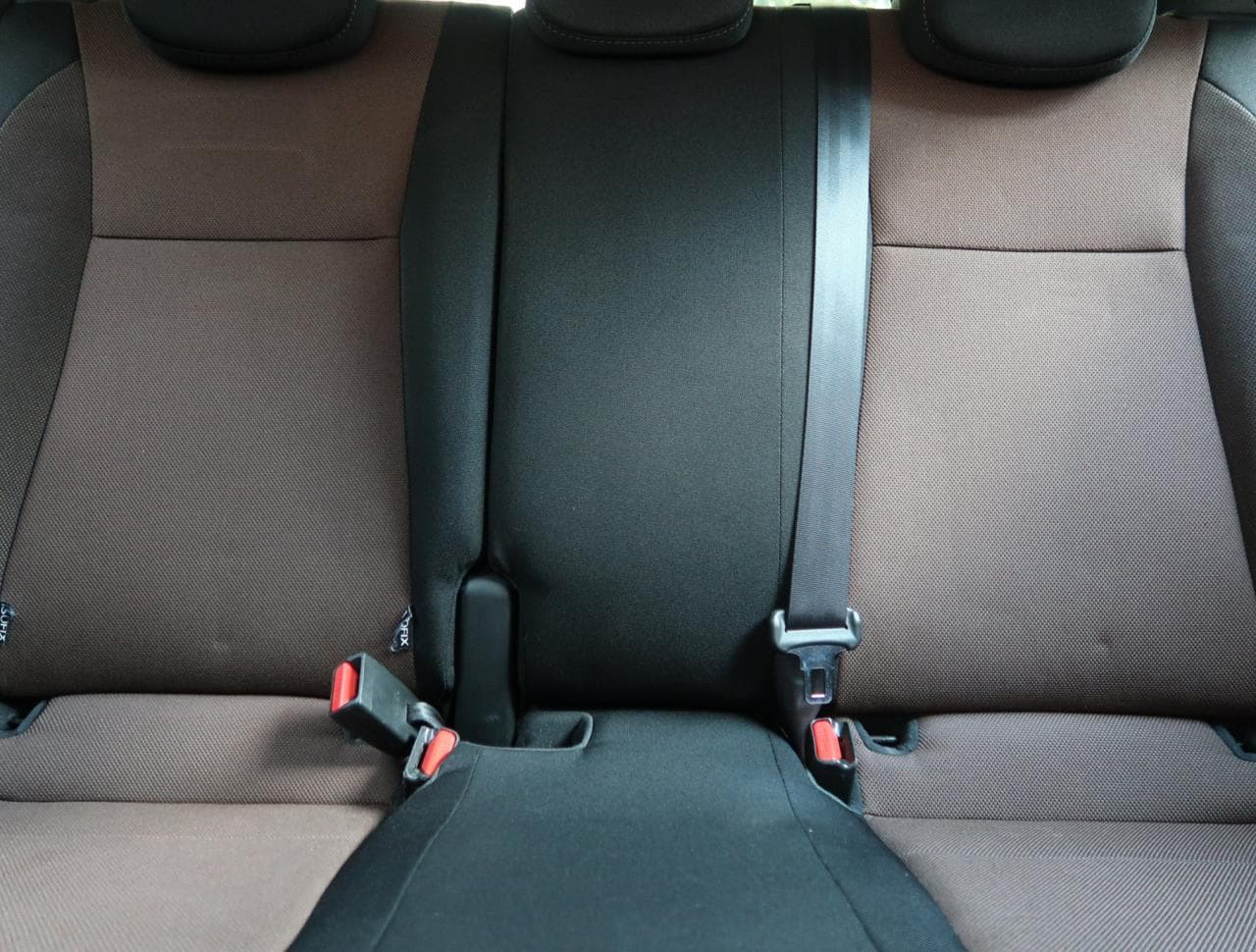 2016 Hyundai i20 - 14
