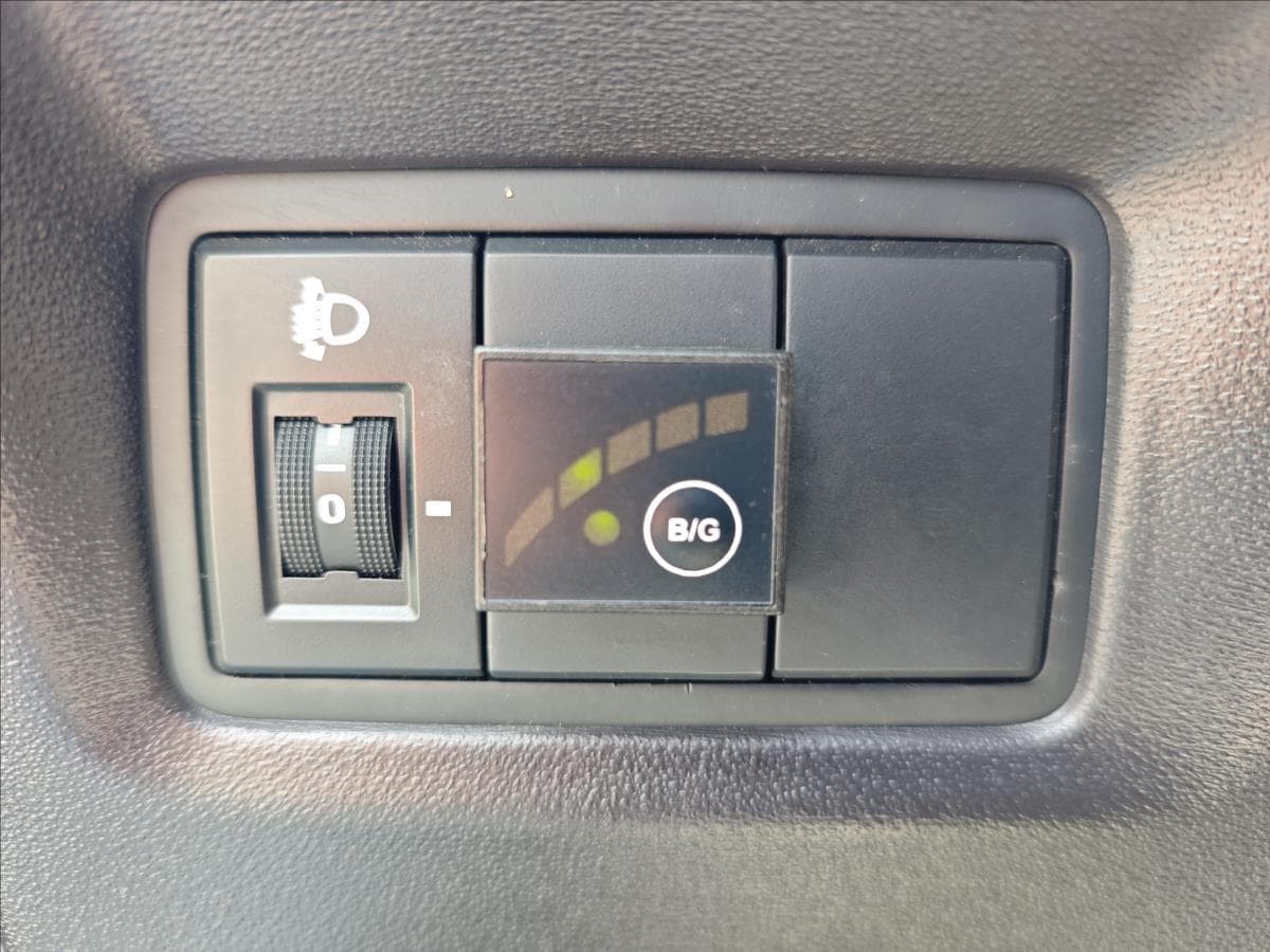 2010 Hyundai i20 - 19